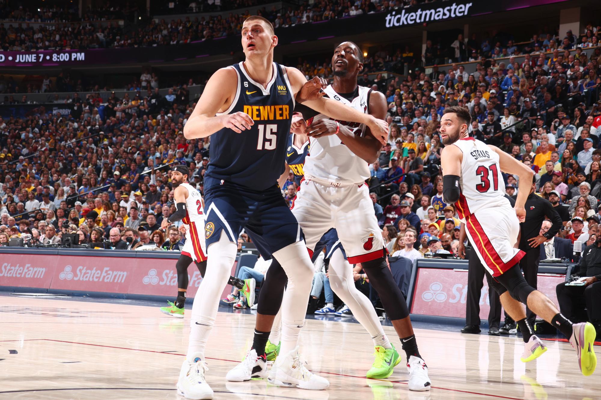 $!El Heat da el golpe en Denver e iguala la final