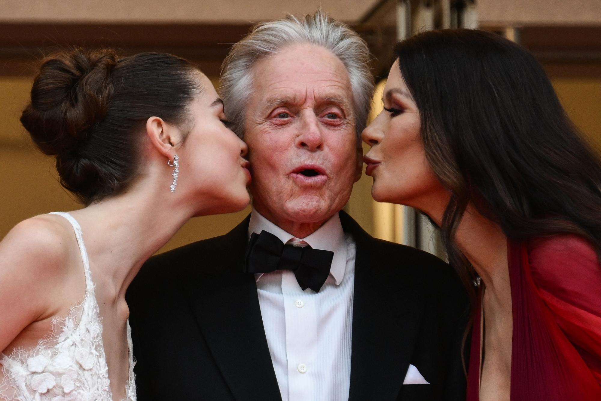 $!Michael Douglas ya está en Cannes, donde será galardonado