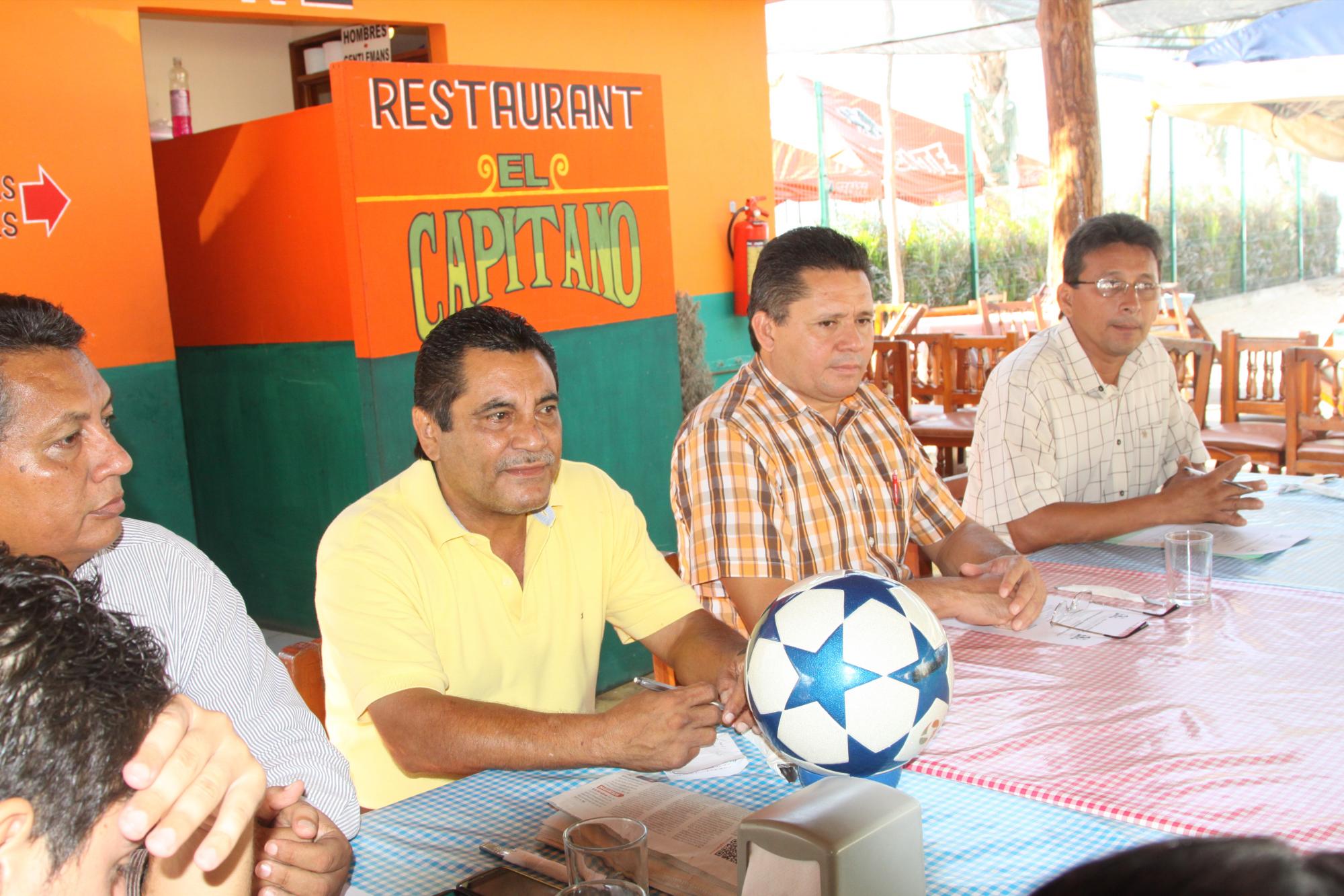 $!Conferencia Liga Regional de Futbol en El Capitano.