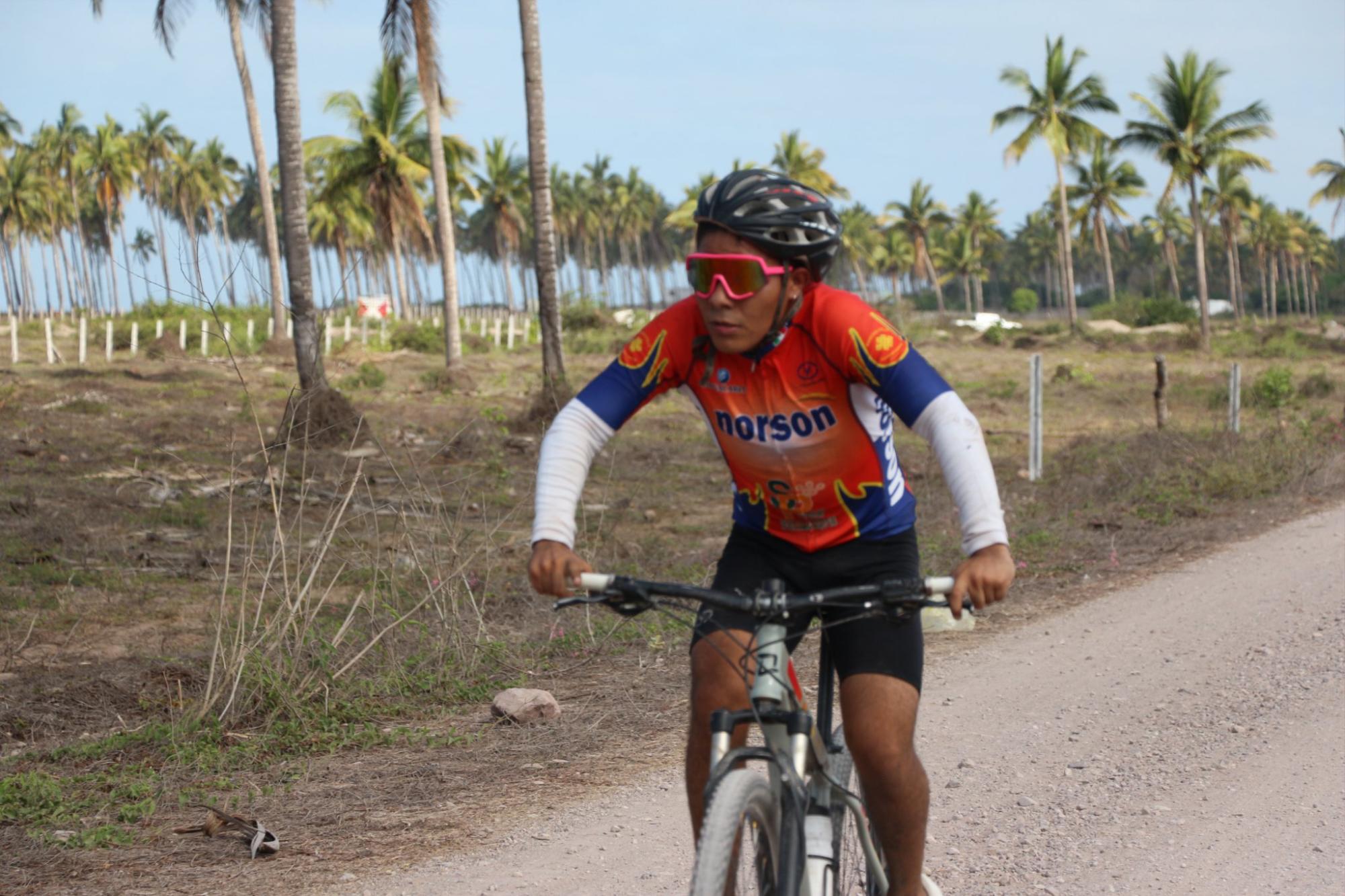 $!Rodrigo Romero y Liliana Zamora se coronan en el Maratón MTB Las Cabras 2022