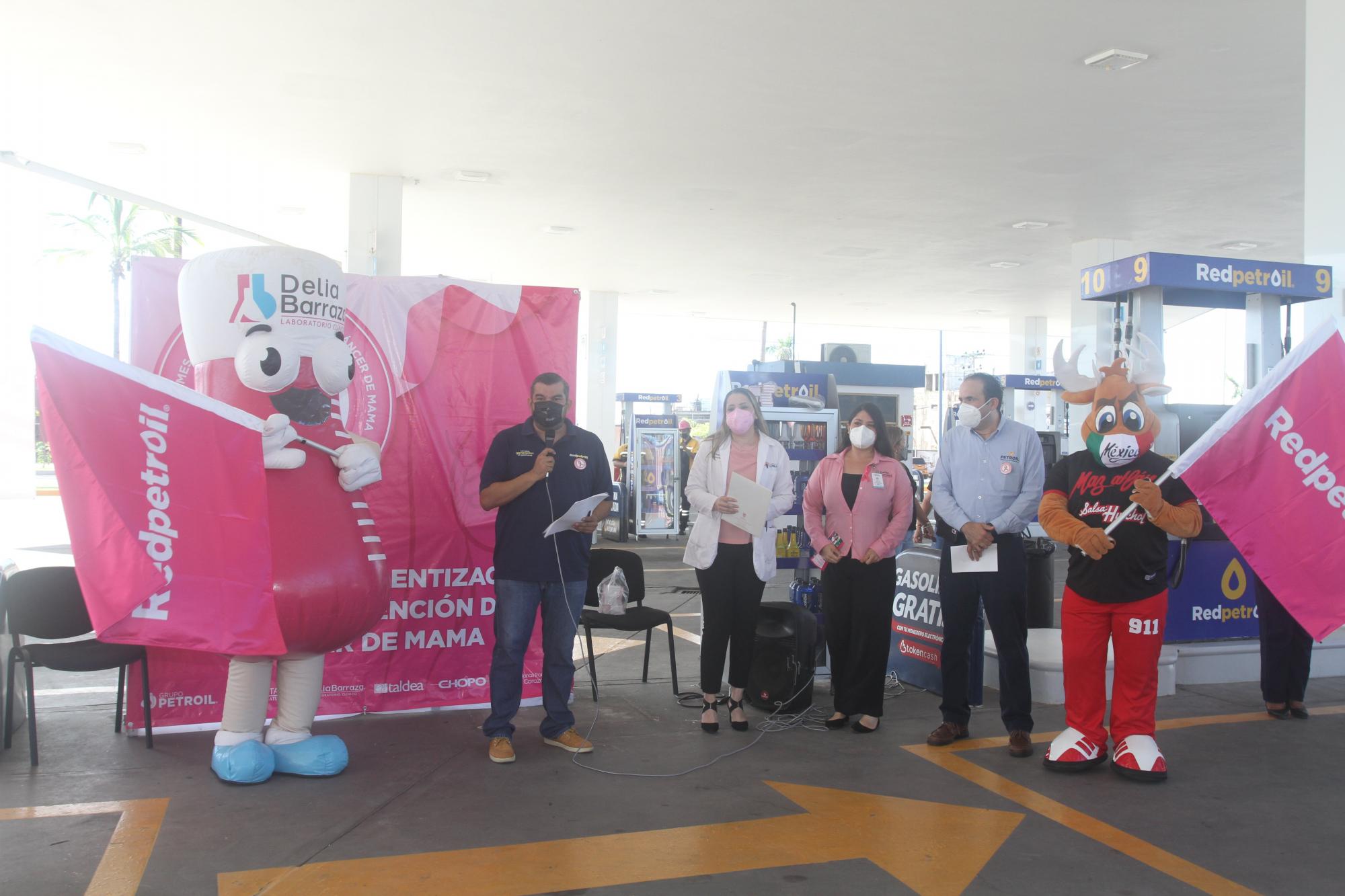 $!Rigoberto Valdez, de Grupo Redpetroil, expresó unas palabras de bienvenida a los presentes.