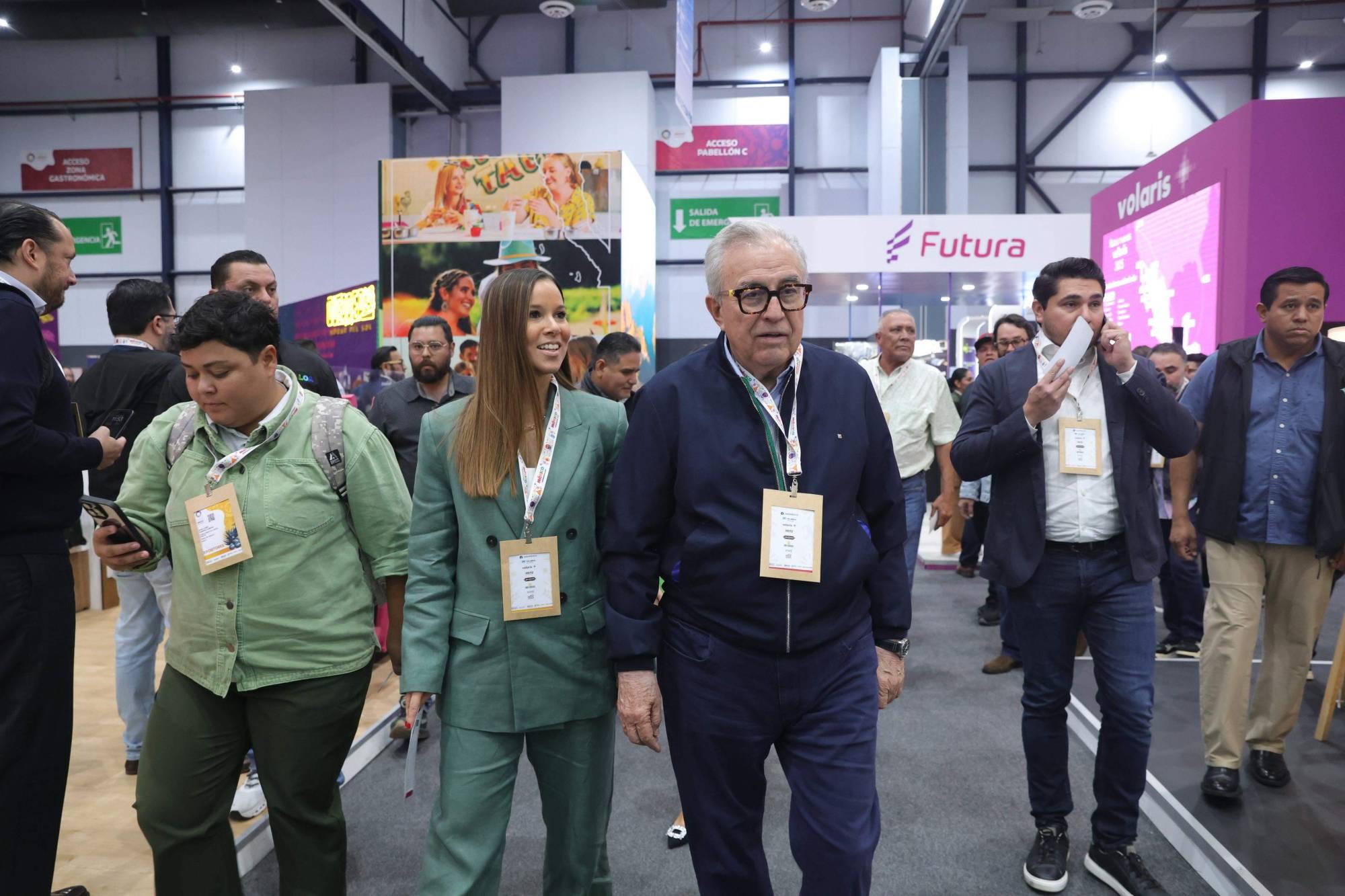$!Presenta Rocha proyecto de Centro de Convenciones de Culiacán en el Tianguis Turístico 2025