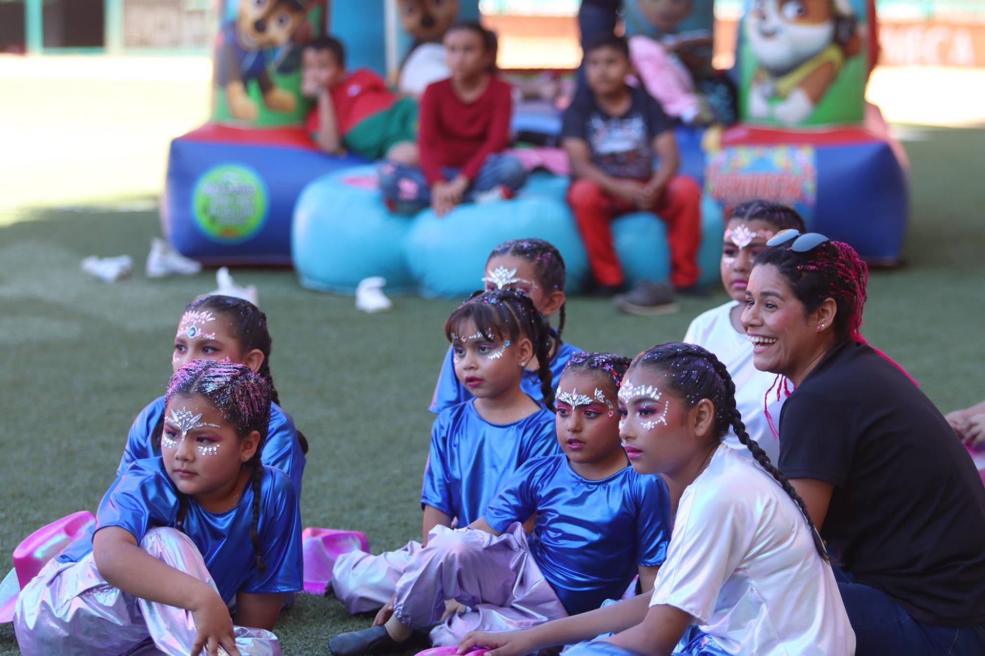 $!El recinto se transformó en un punto de convivencia familiar.