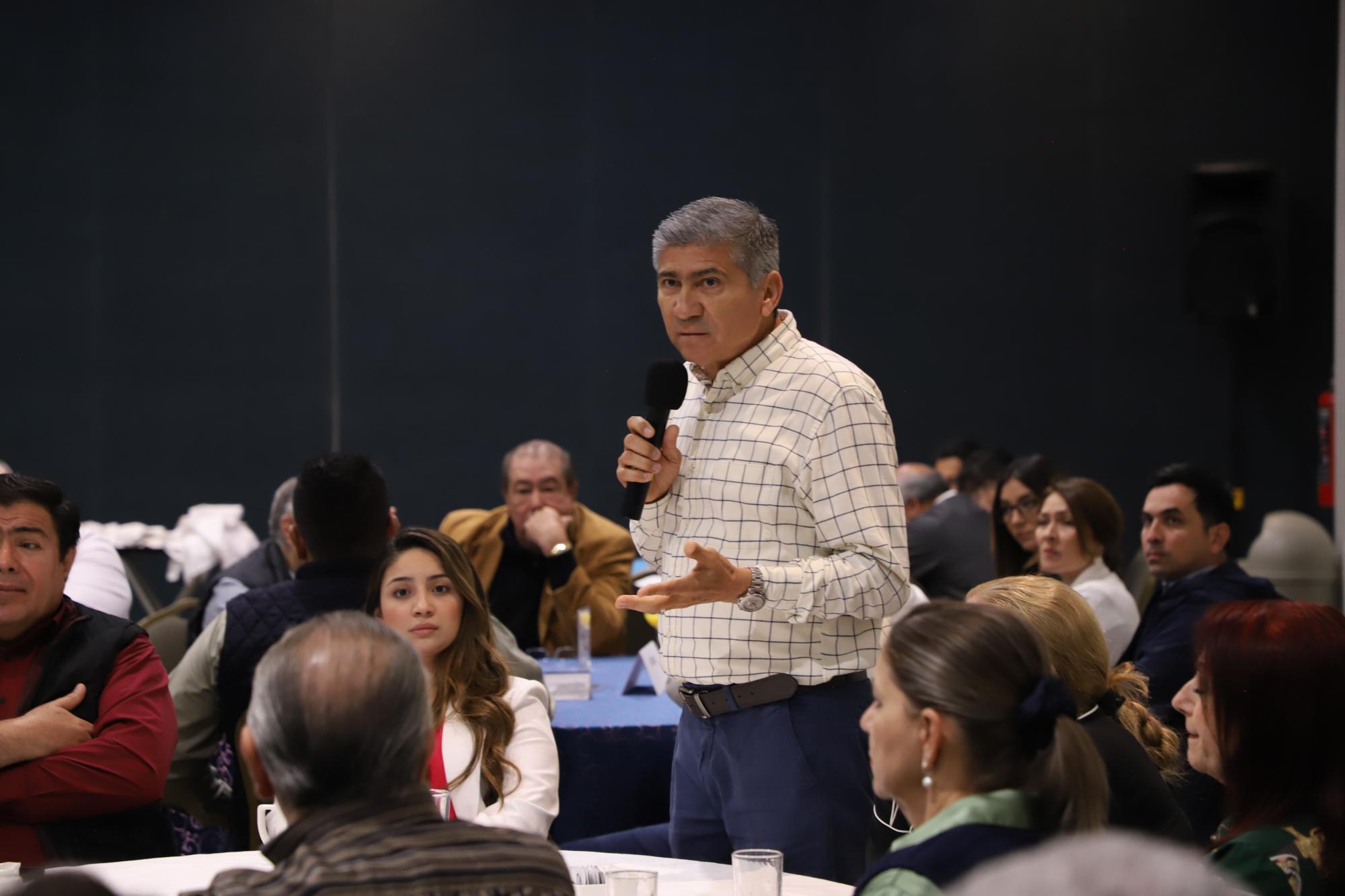 $!El ex Alcalde Jorge Abel López Sánchez estuvo presente en el evento.