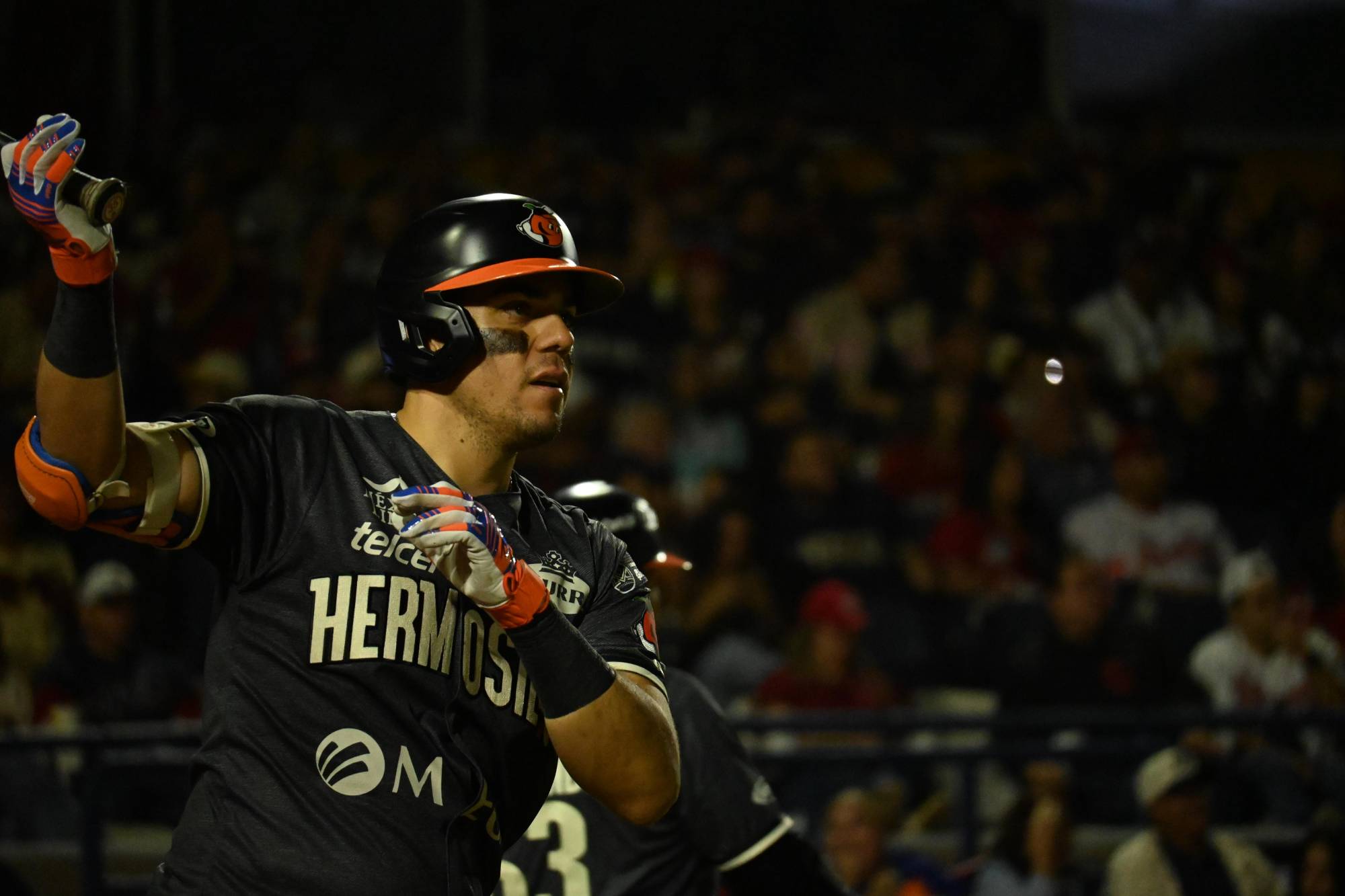 $!Con el poder de Jasso, Naranjeros se queda con el duelo inaugural en la frontera