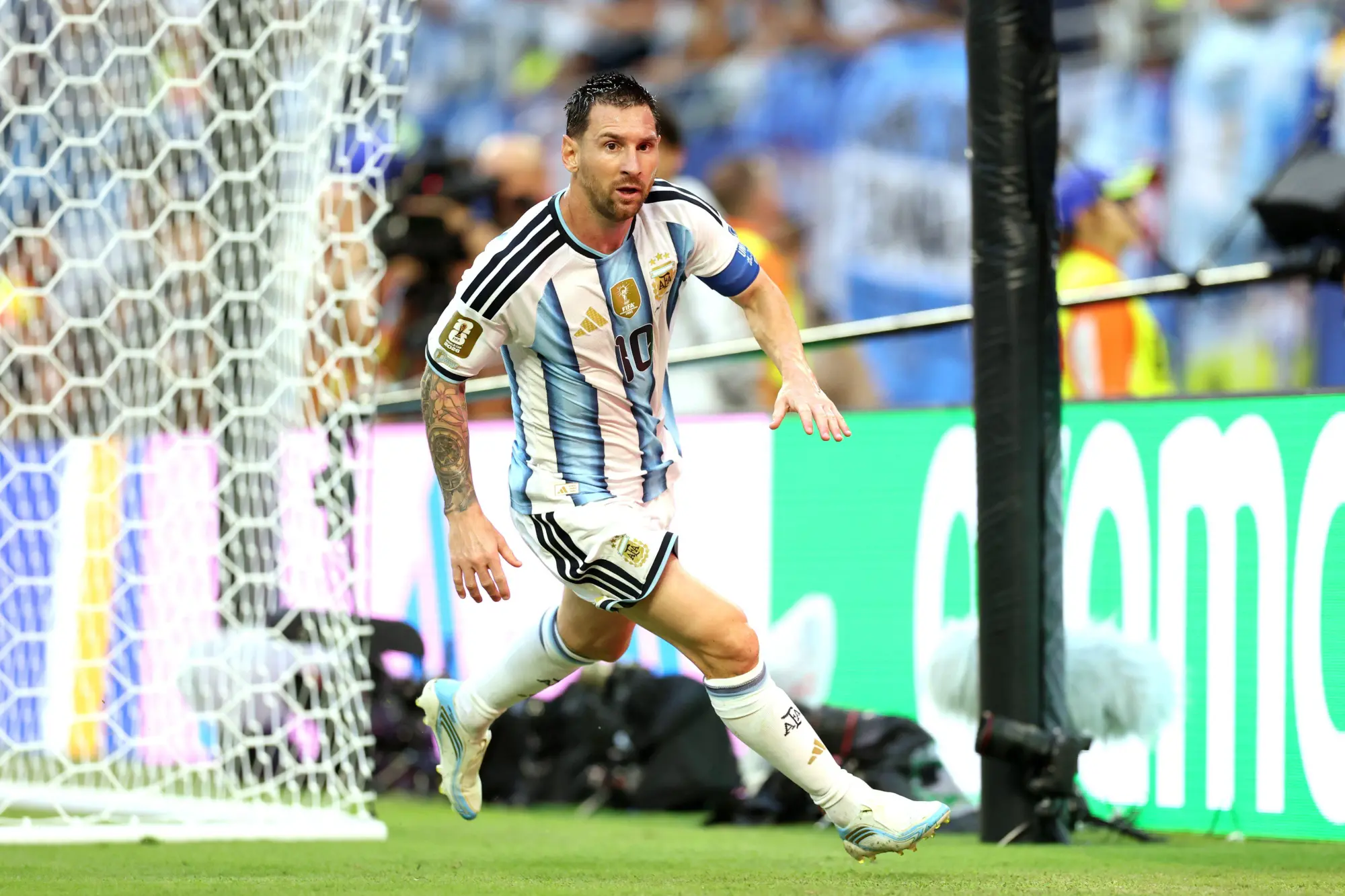 $!Argentina vence a la revelación Cabo Verde tras un duelo de infarto y avanza a octavos