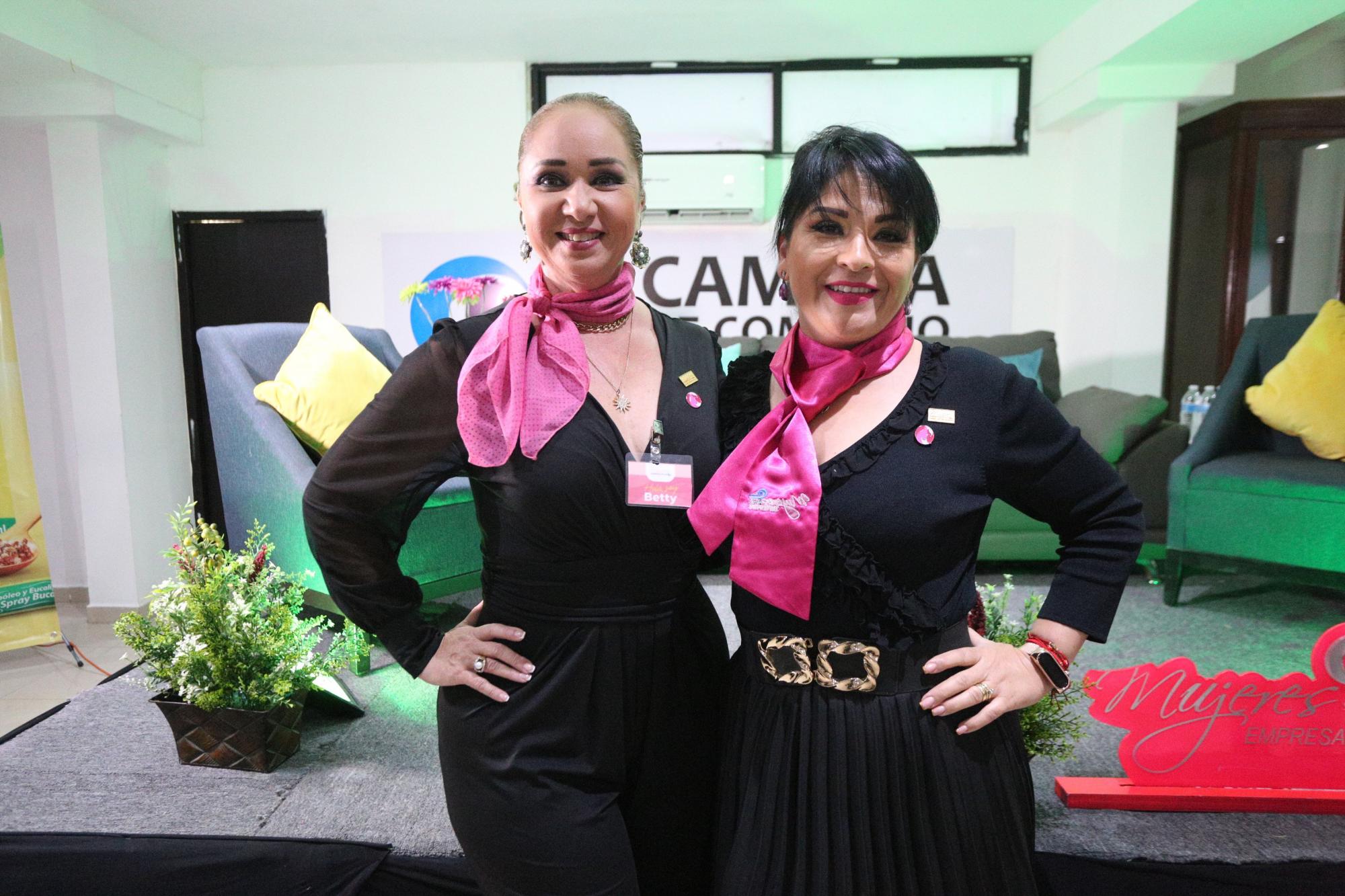 $!Beatriz Osuna y Samatha Medina.