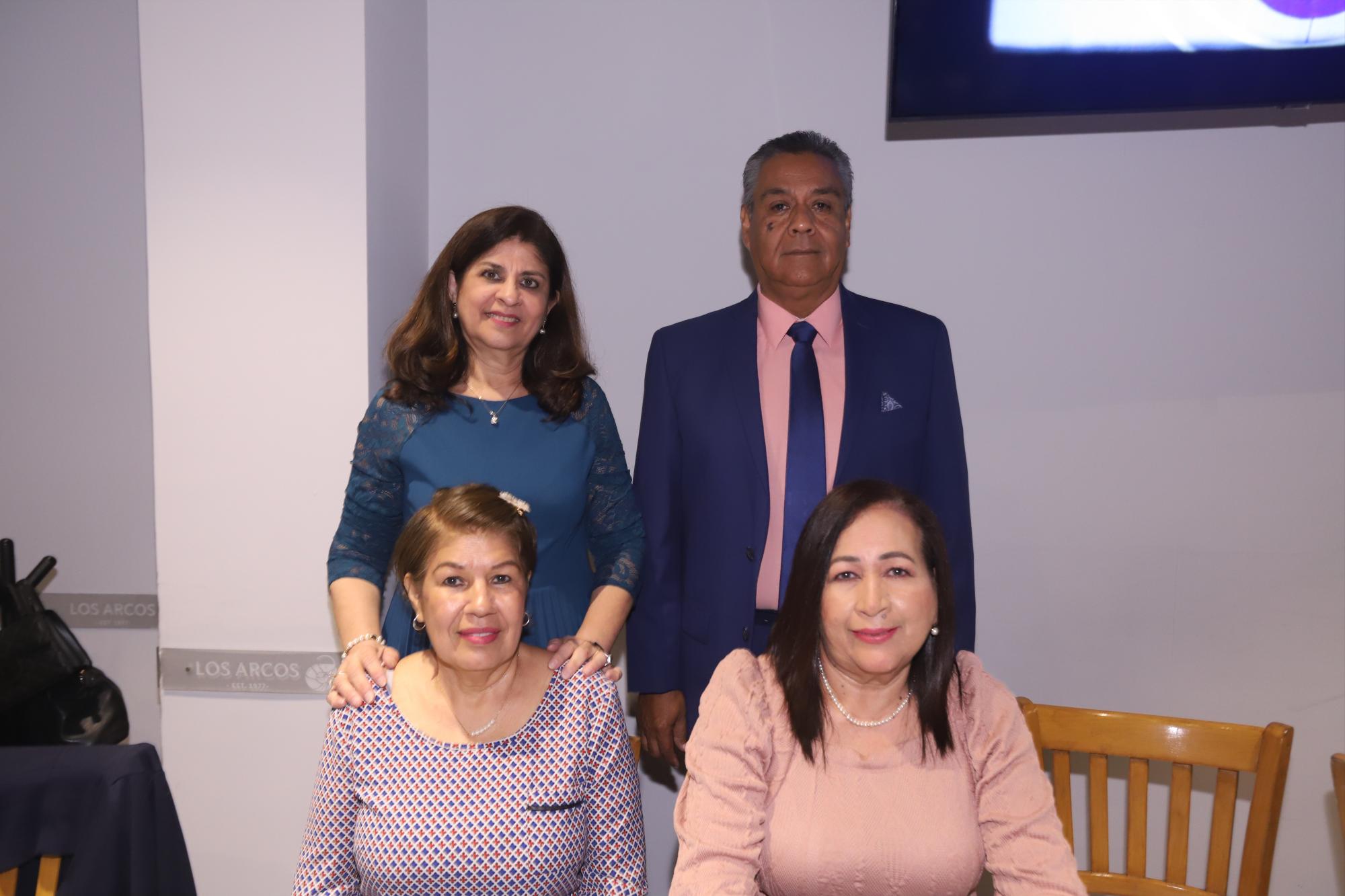 $!Luz María Lejarza, Sergio Suárez, Elva Arroyo y Elsa Gónzález.