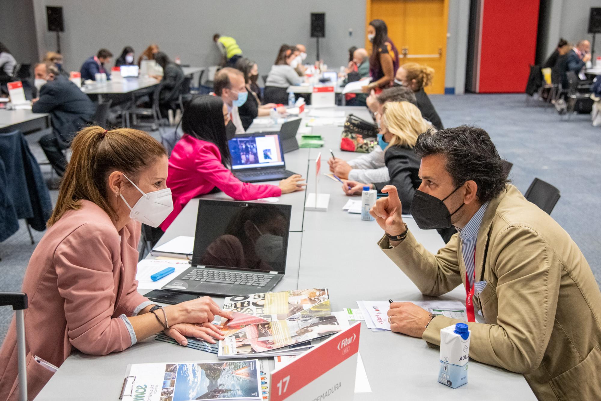 $!En España arrancan algunas actividades de la Fitur 2021; Quirino se reúne con embajadora mexicana