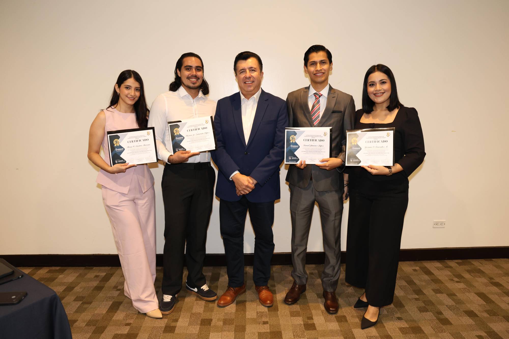 $!Rosa Castro, Héctor Zataráin, Carlos Ríos, Israel Jiménez y Jazmín González.