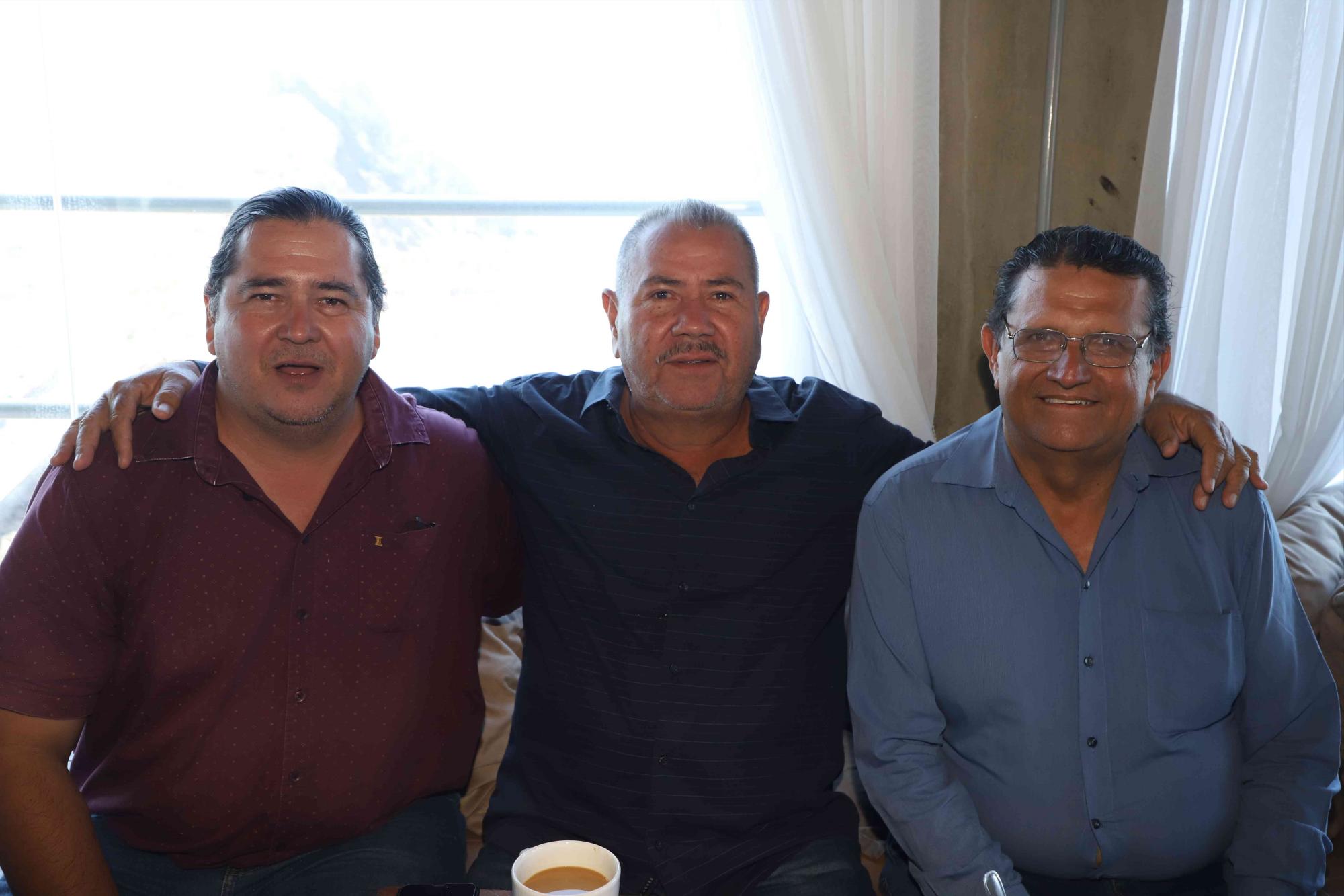 $!Ángel Lomelí, José María Velarde y Francisco Javier Sánchez.