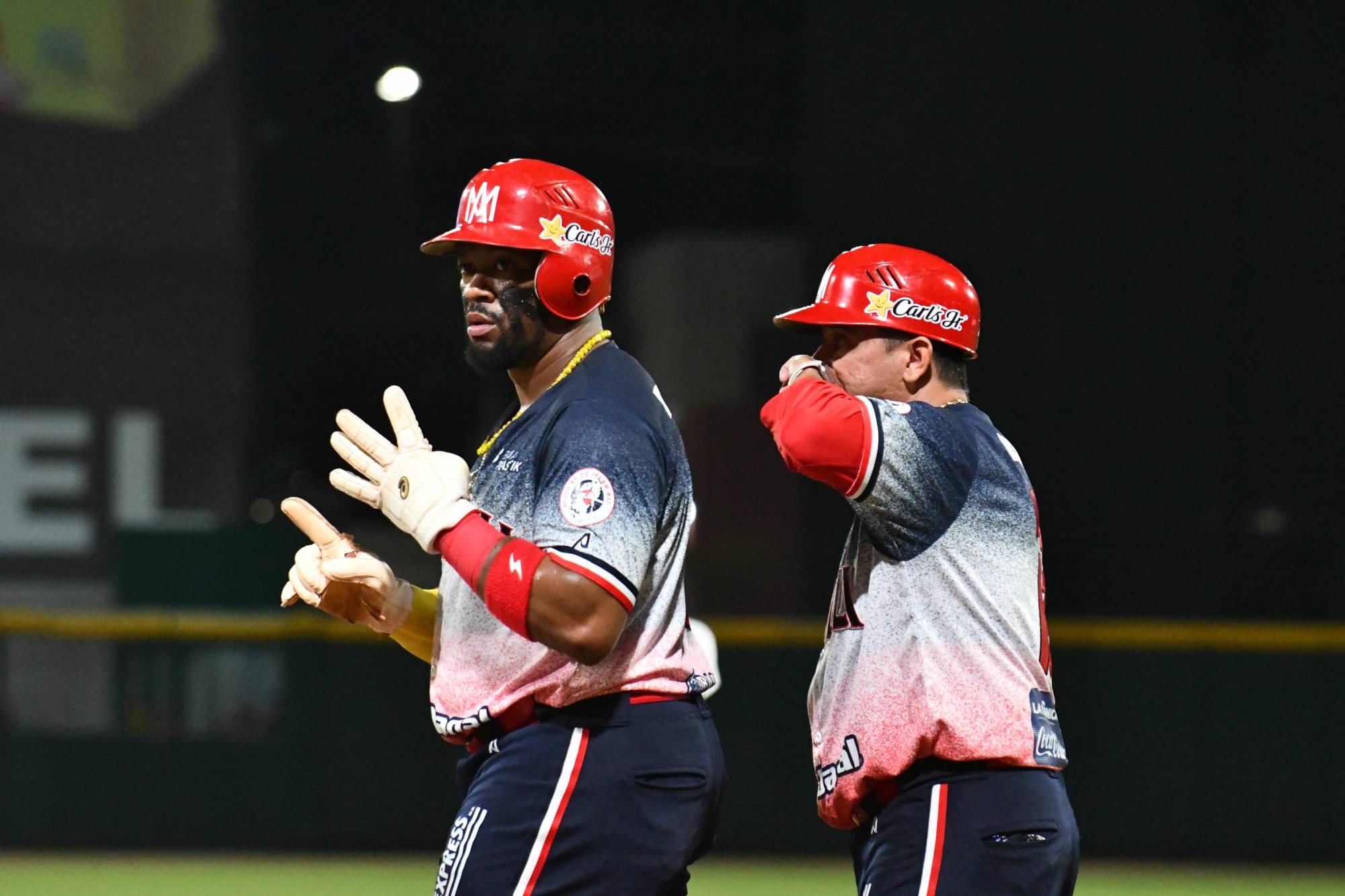 $!Fernando Lozano lanza joya y Águilas blanquean 4-0 a Guasave