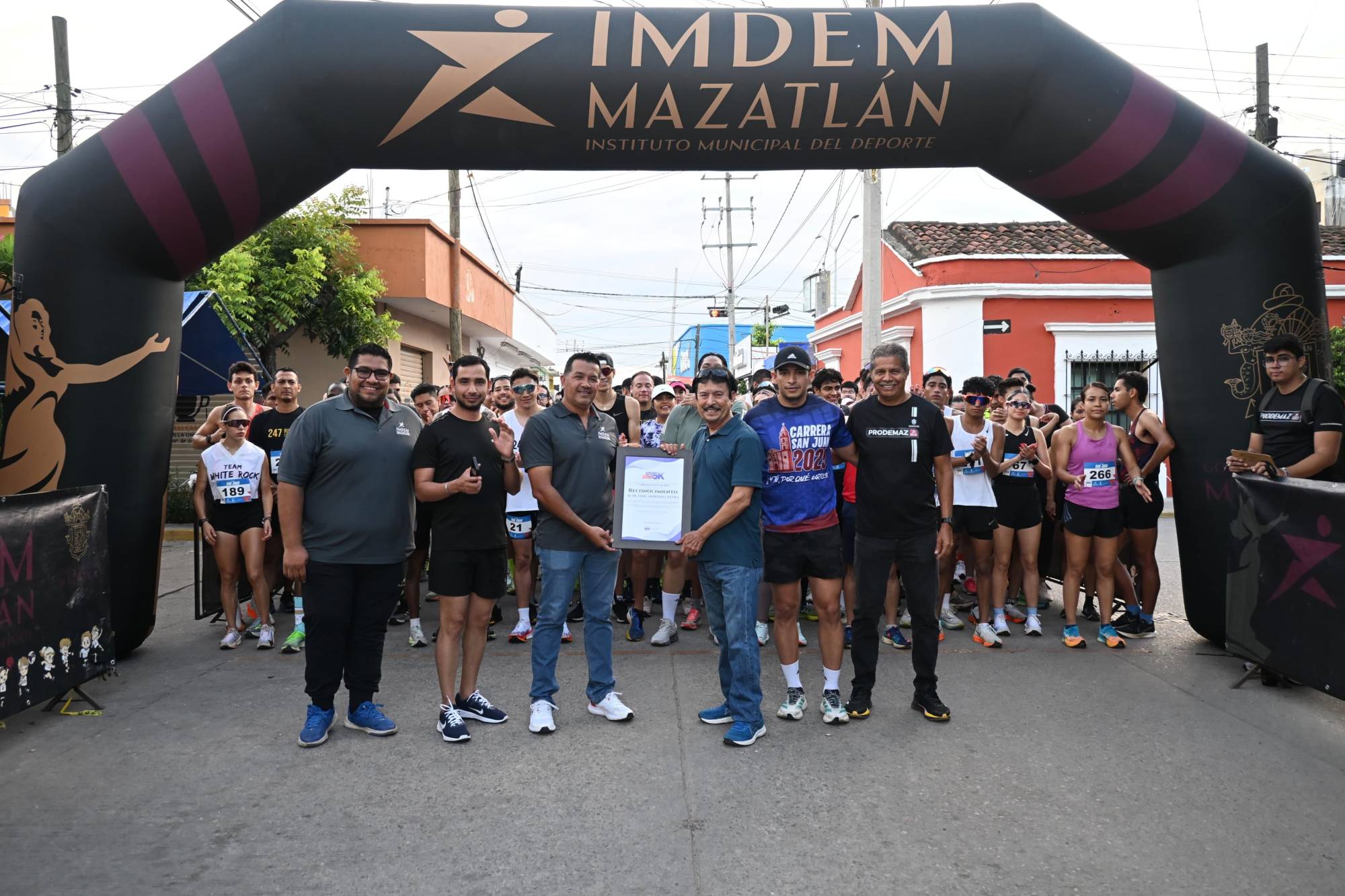 $!Carvajal y Nava conquistan la Carrera de San Juan en su edición más competitiva