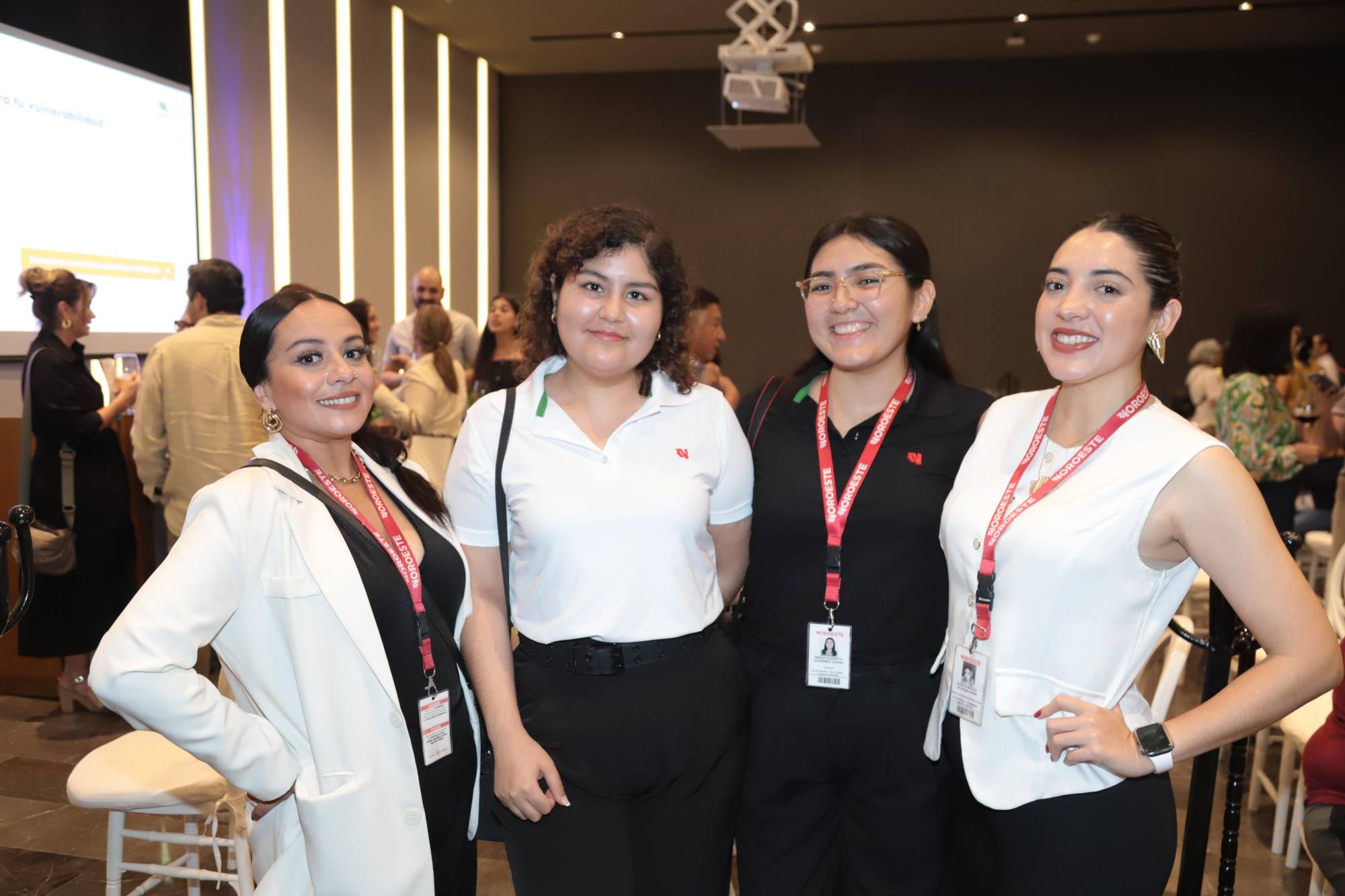 $!Carolina Zataráin, Estefanía López, Ximena Gutiérrez y Alina Zatarán.