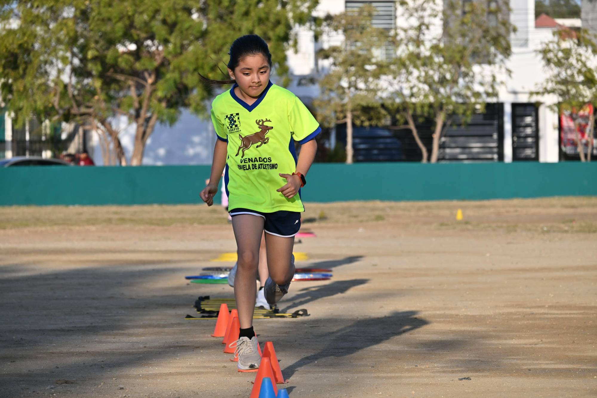 $!Entregan rehabilitación de campo de beisbol en la Francisco Villa