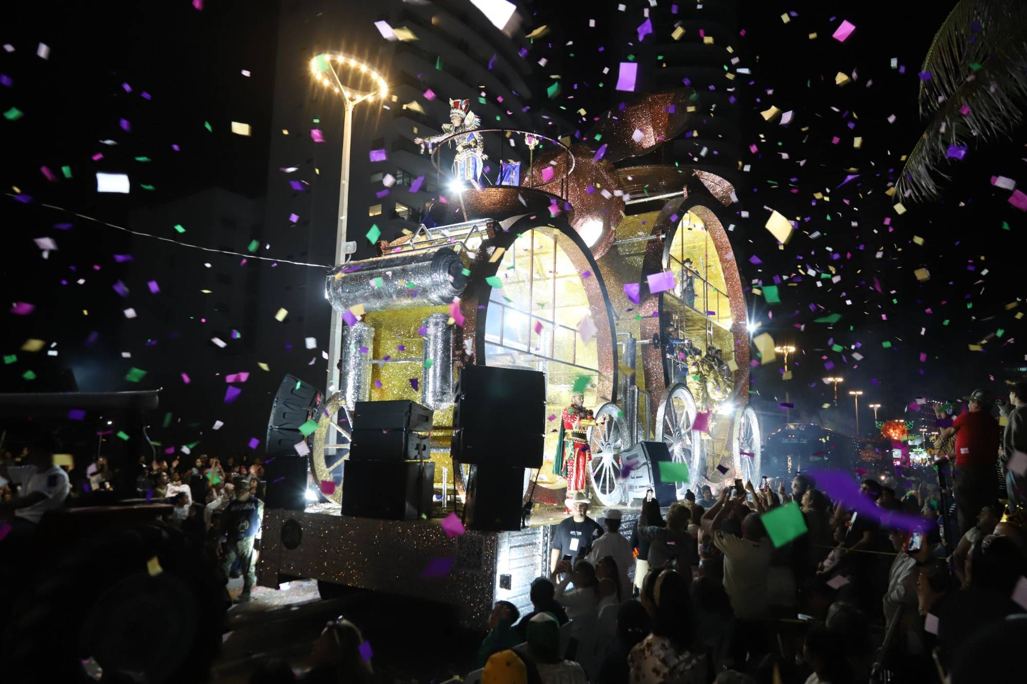 $!Carro alegórico de Javier I, Rey de la Alegría.