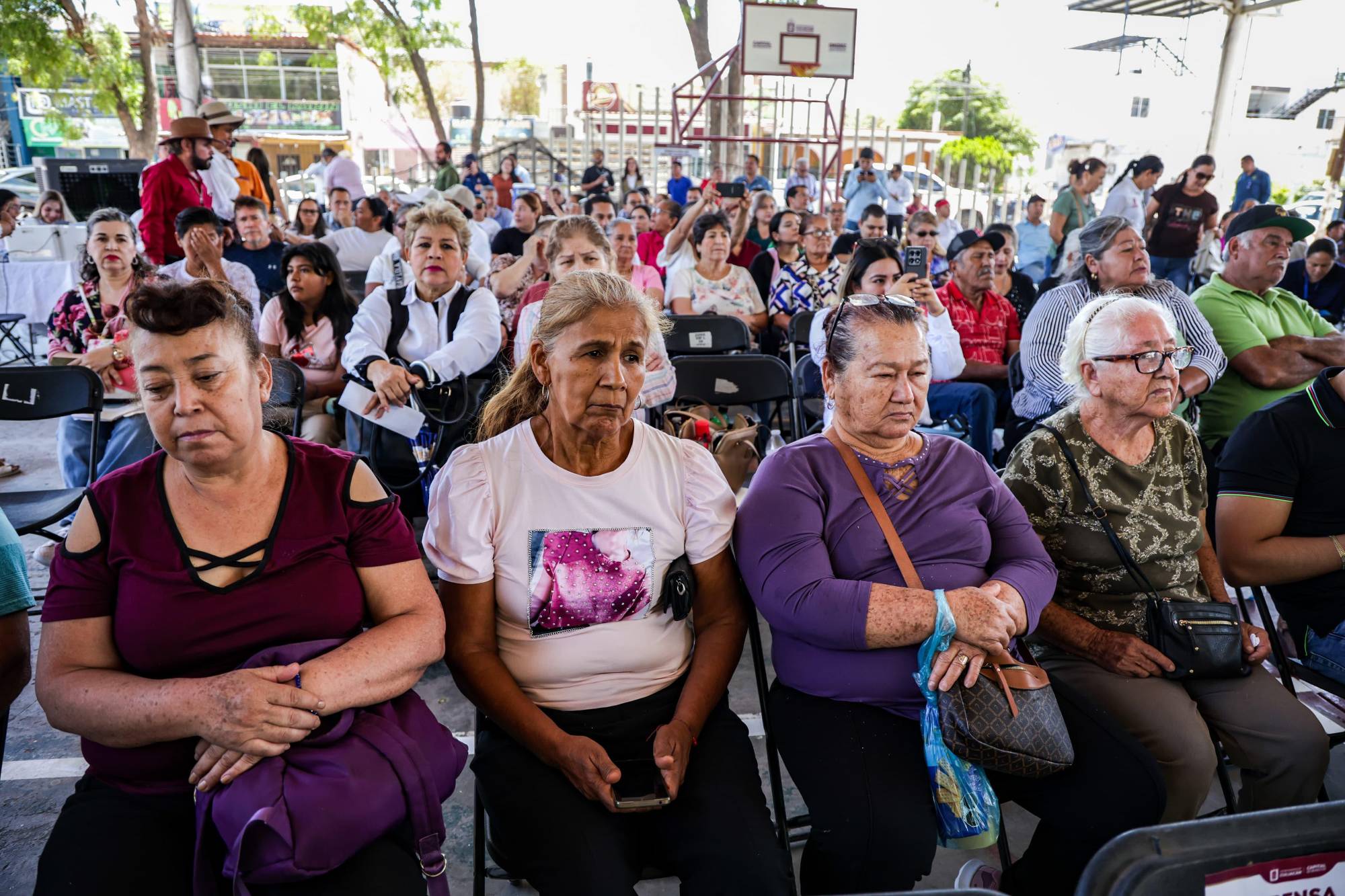 $!Gobierno de Culiacán ofrece servicios públicos como respuesta a comunidades desplazadas por violencia