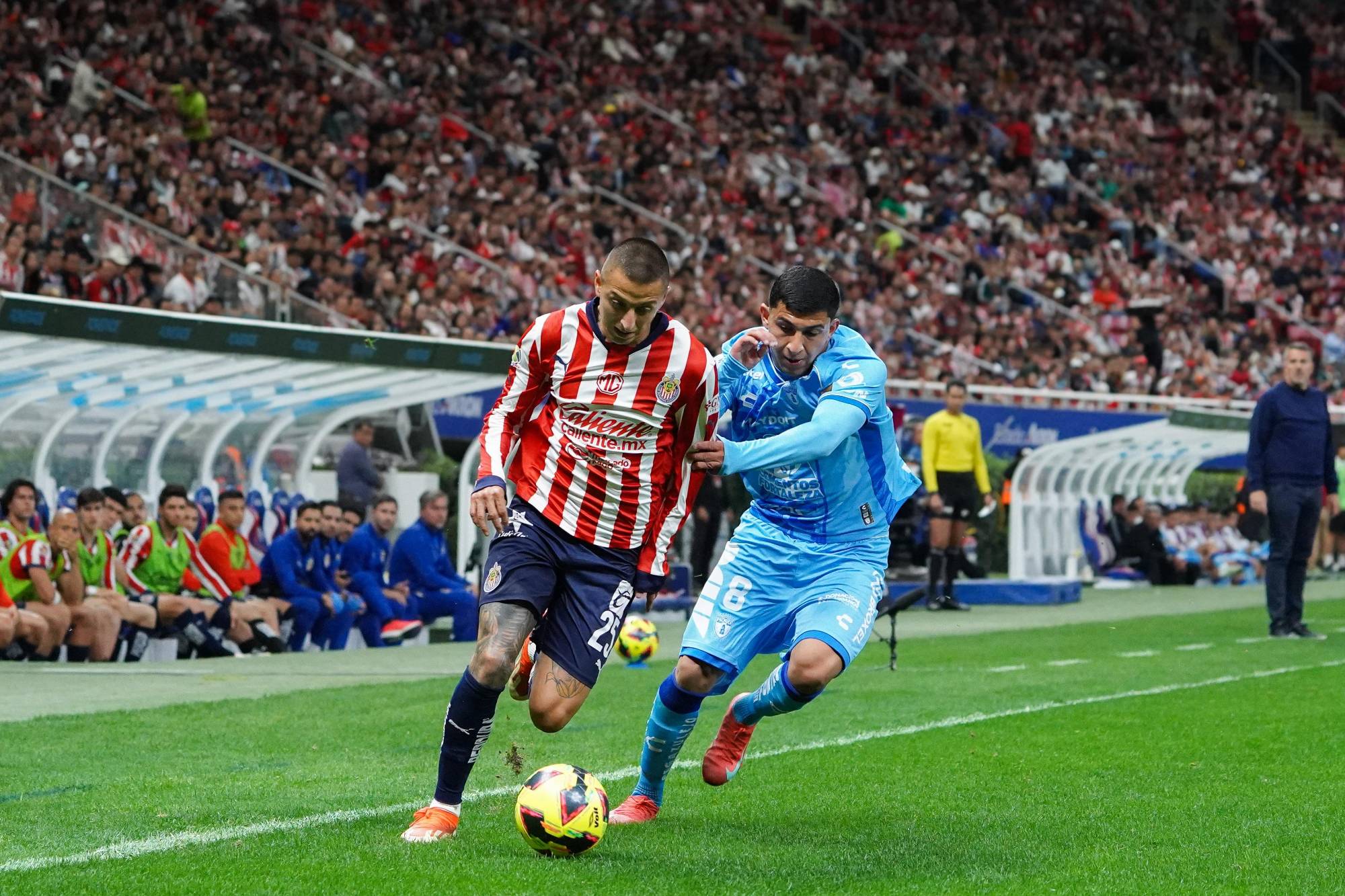 $!Chivas remonta a Pachuca y el líder León sentencia a Tigres