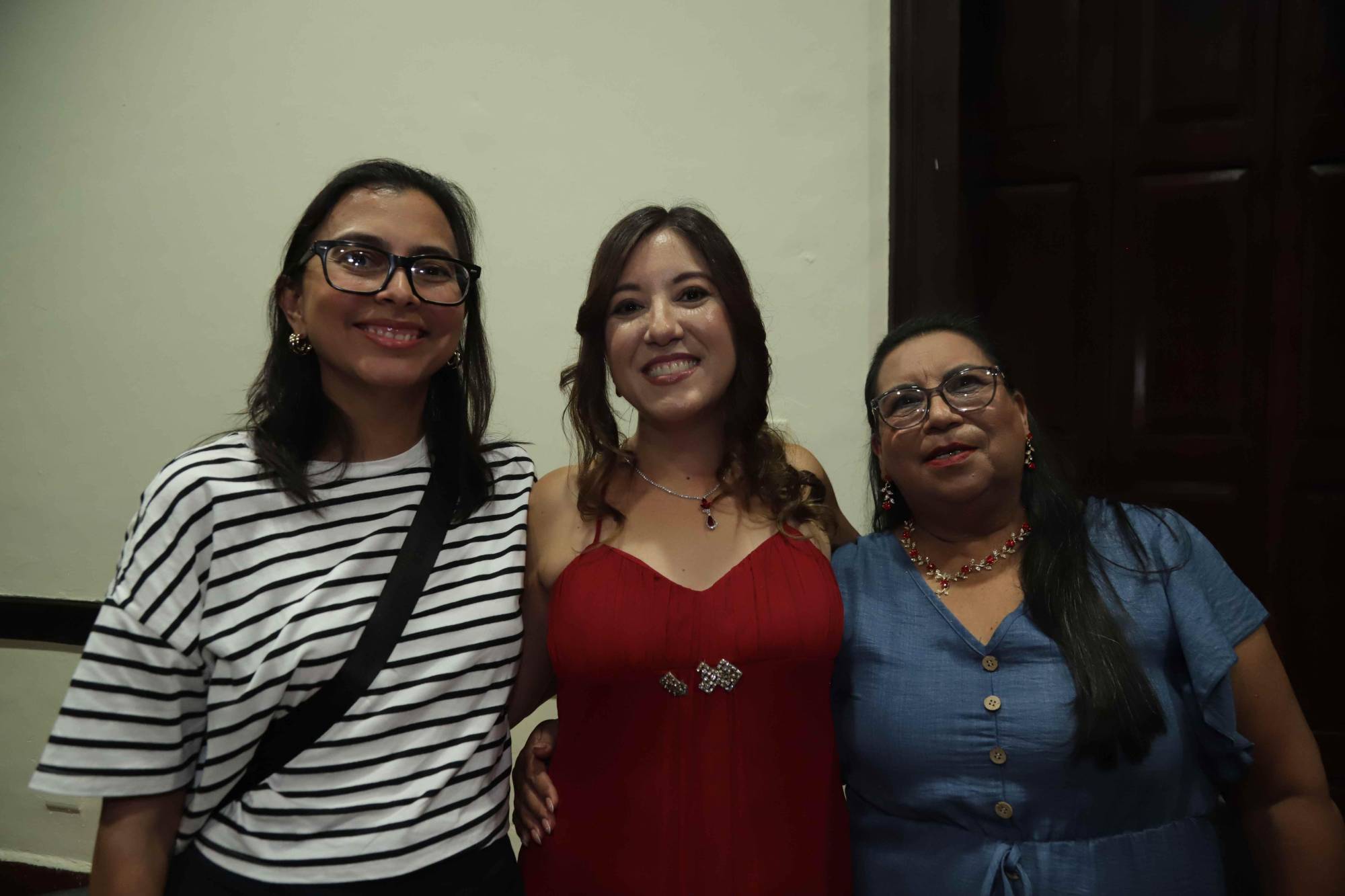 $!Abril Munguia, Marysol Calles y Elvira García.