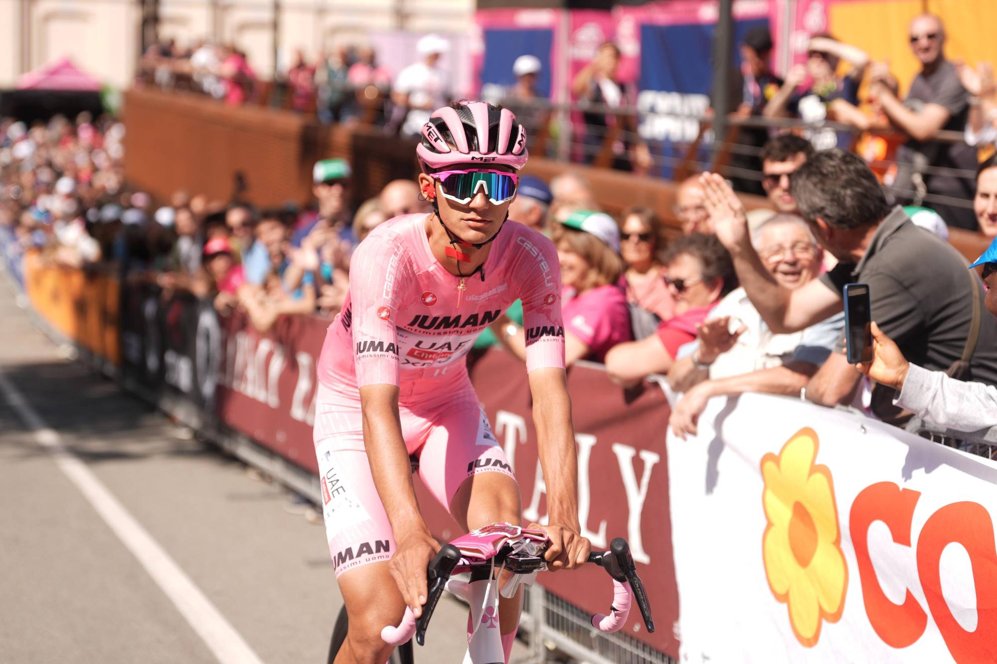 $!Isaac del Toro, elegido como la Revelación del Año en el Giro de Italia 2025
