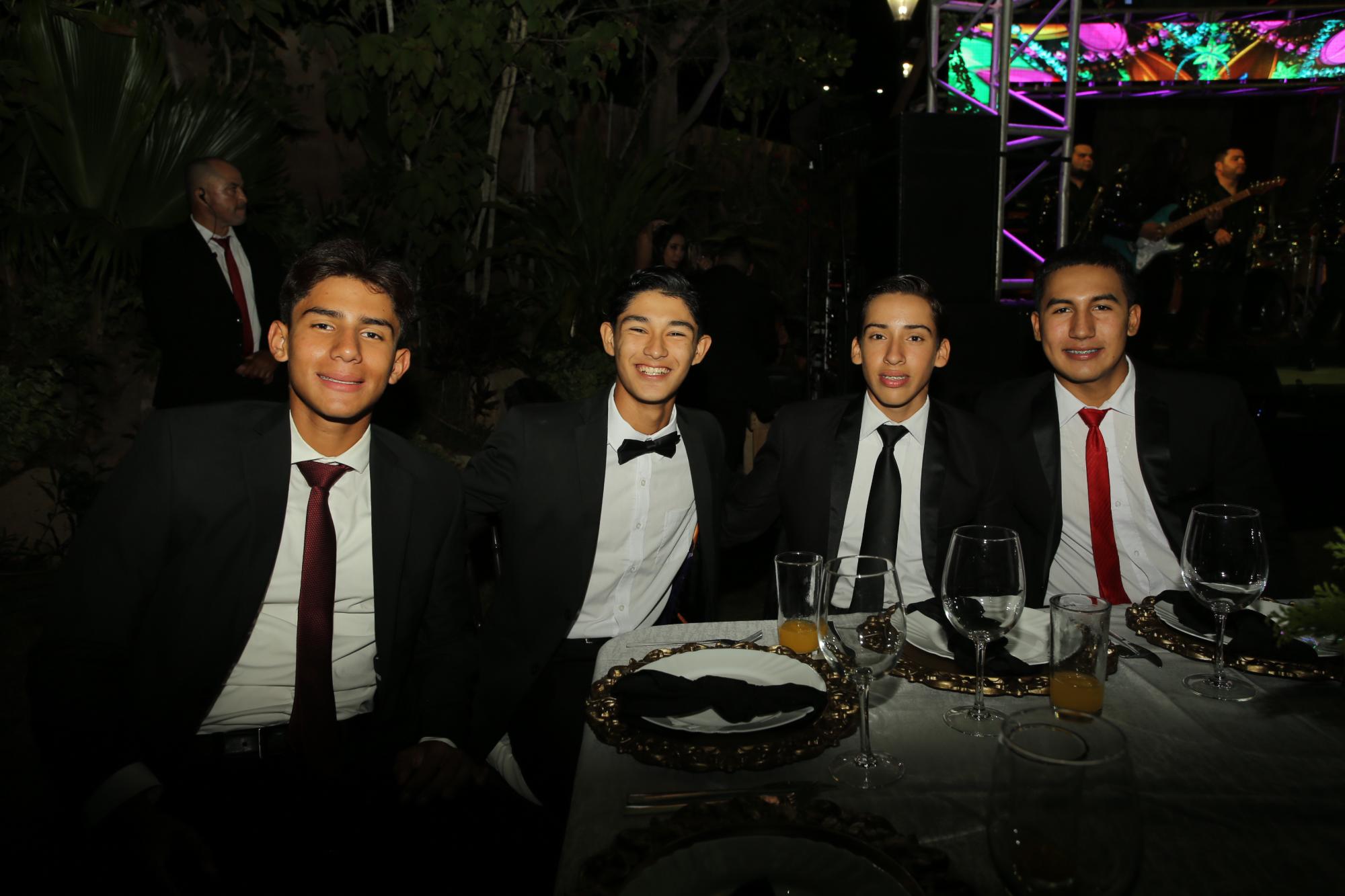 $!Álex Tolosa, Joan Plascencia, David González y Luciano Colado.