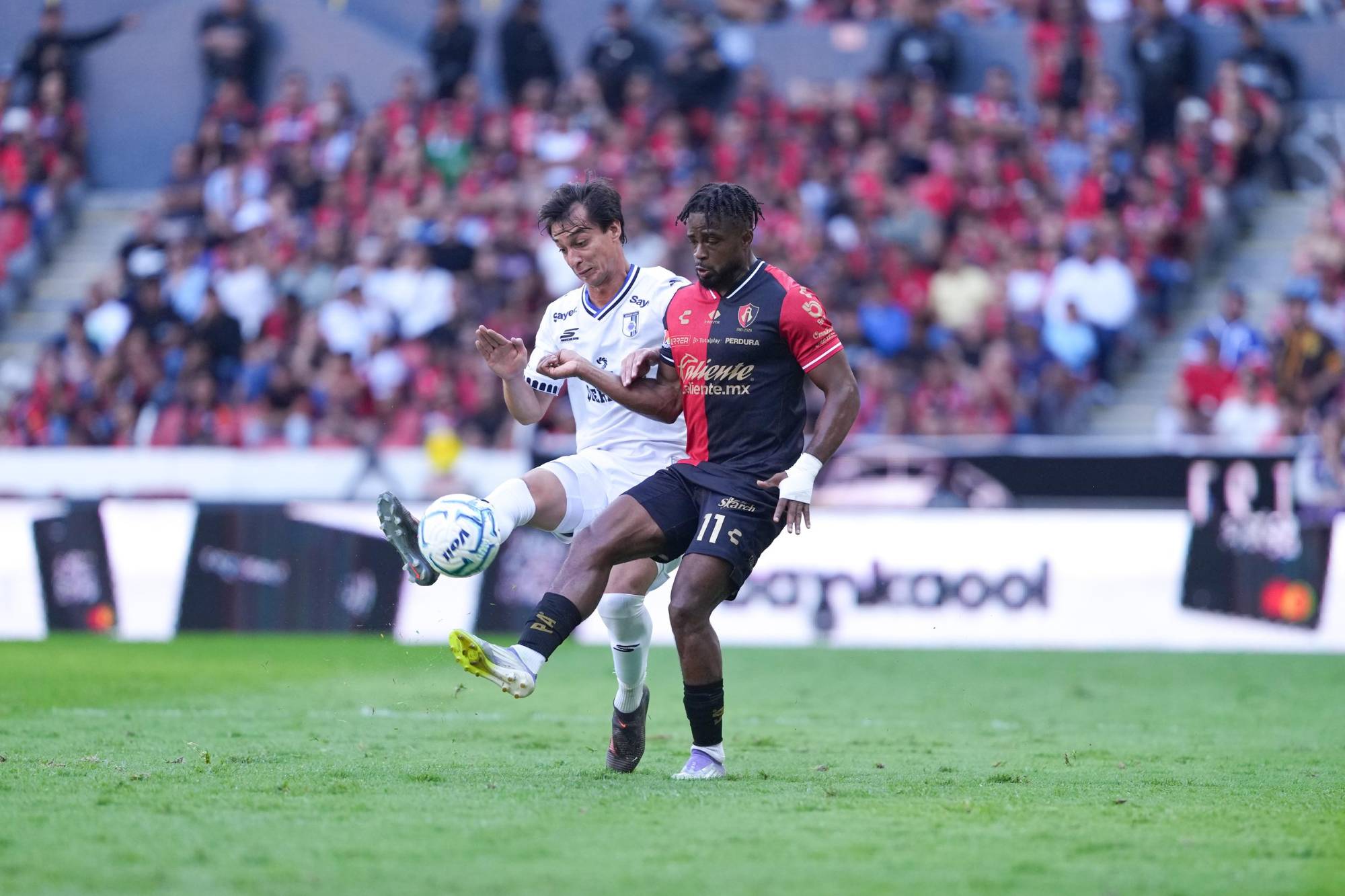 $!Querétaro frena al Atlas de Hernán Crespo con triunfo en el Estadio Jalisco