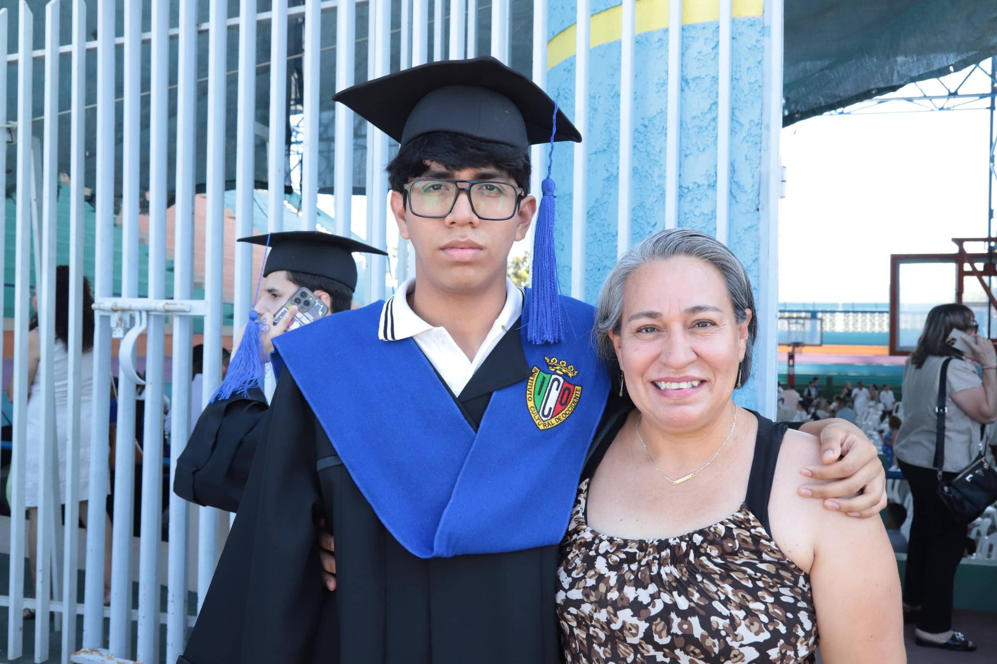 $!Cristopher Viera junto a su mamá, Noemi Padilla.