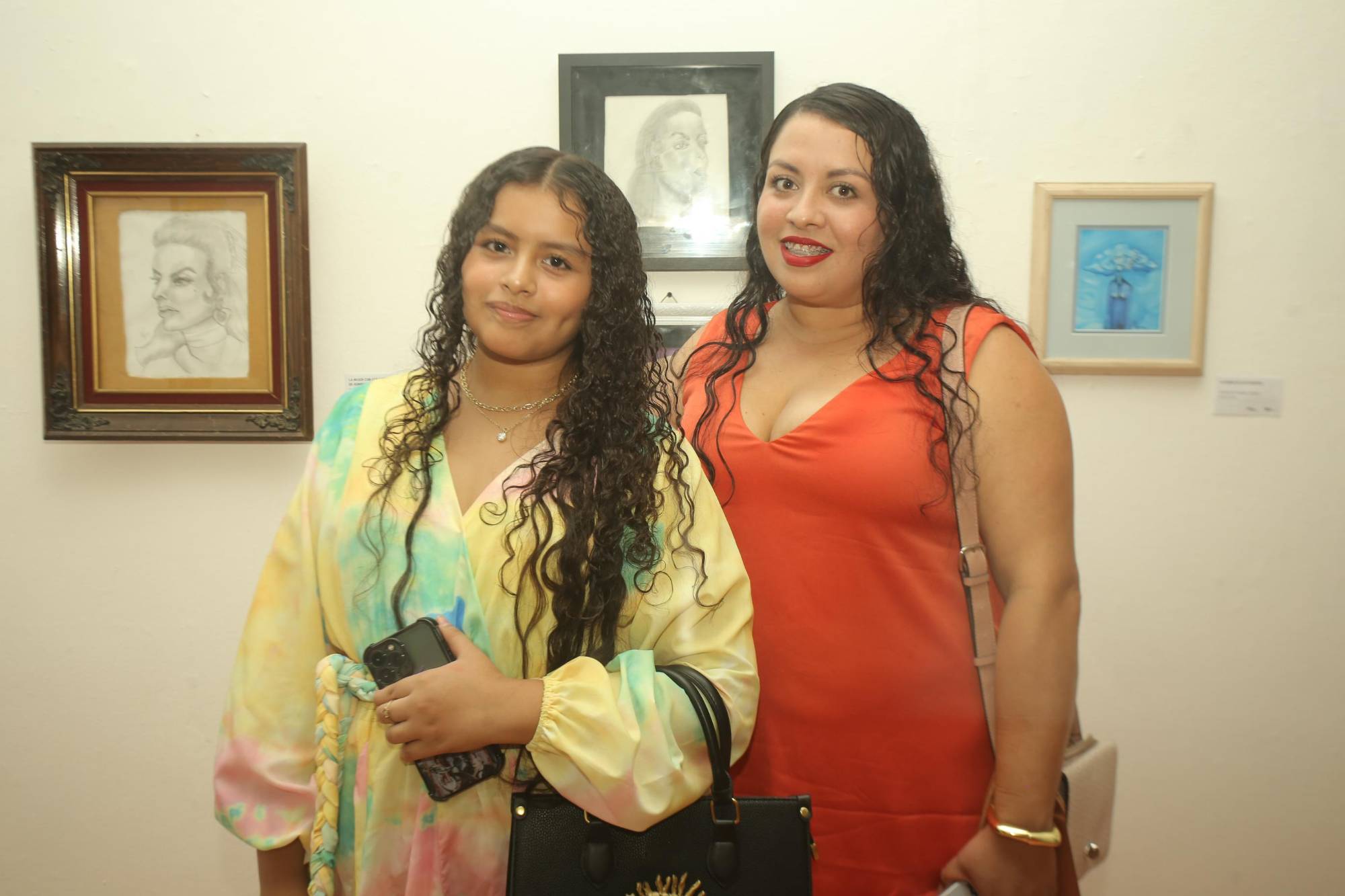 $!Hanna Arroyo y Nataly Martínez.