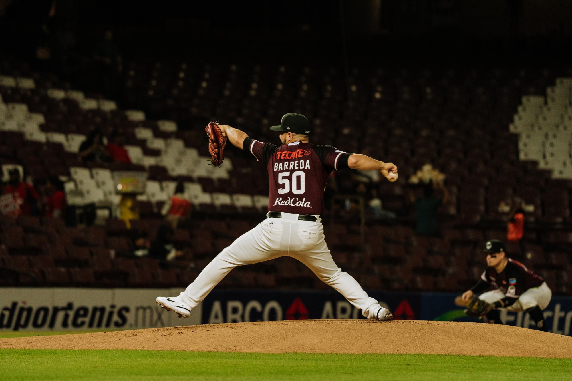 $!Águilas de Mexicali arruina el regreso de Joey Meneses con Tomateros