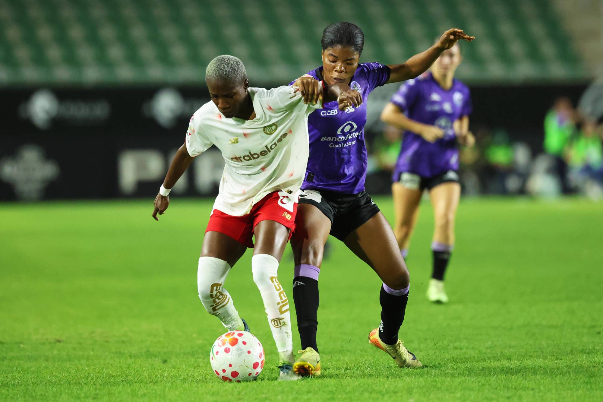 $!Se le esfuma ventaja a Mazatlán Femenil y cae en casa con Toluca