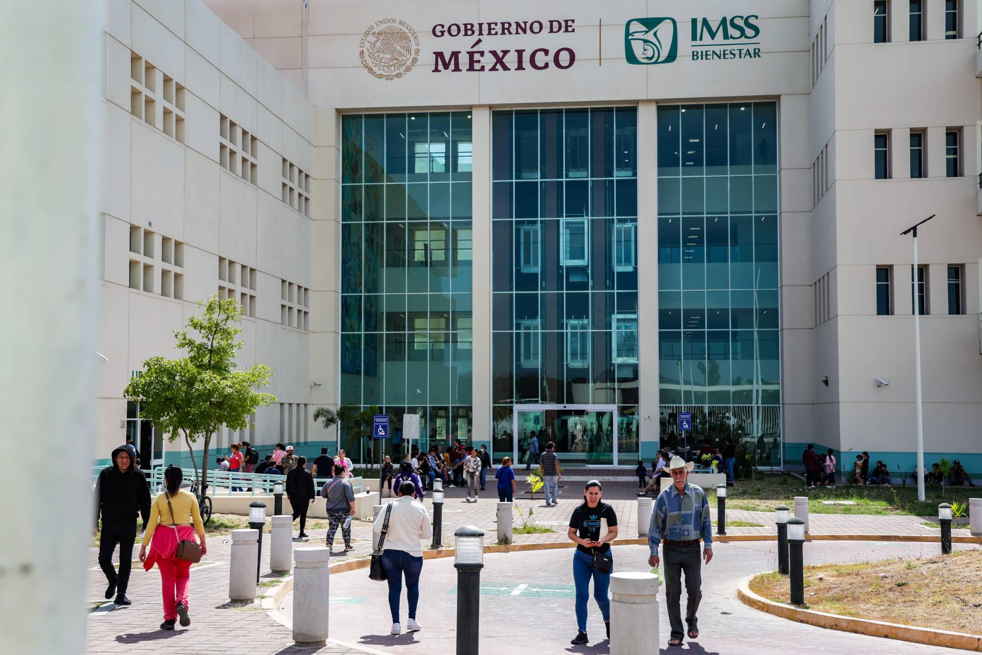 $!Galería | Hospital General de Culiacán toma su ritmo después de traslado de pacientes