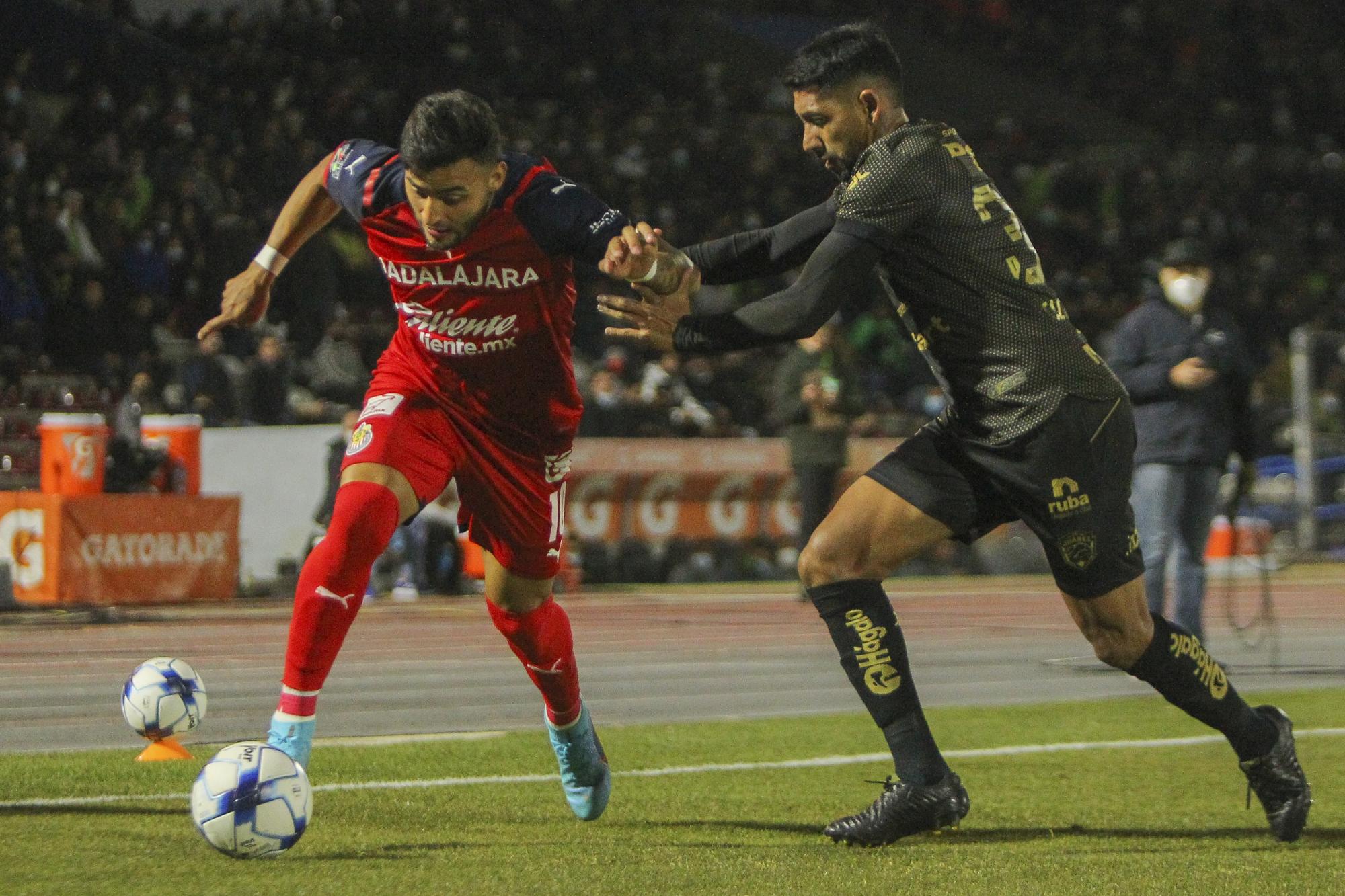 $!Chivas remonta y golea a Bravos de Juárez