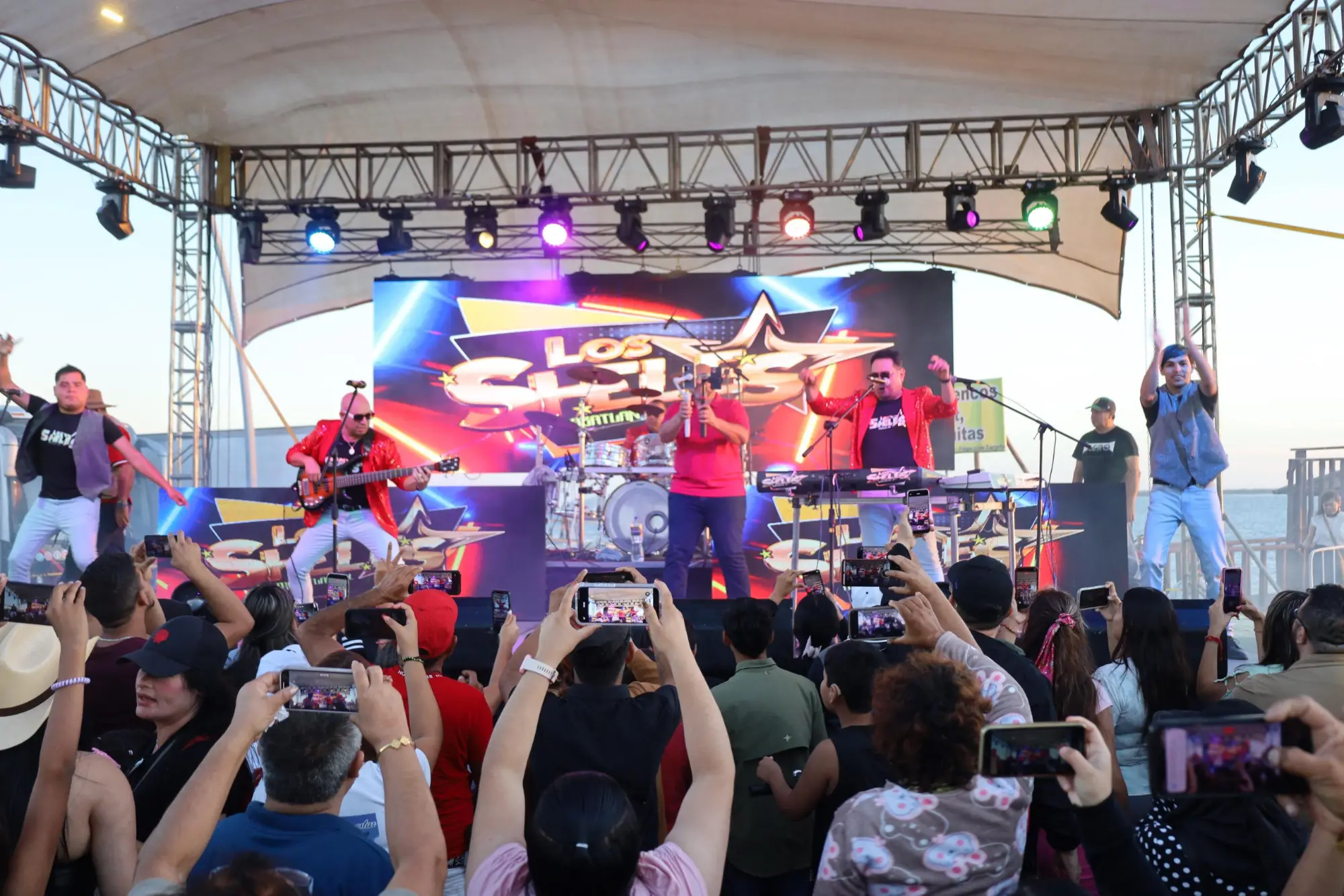 $!Altata revive con el ‘Primer Baile del Año’ y genera derrama de 1.6 millones de pesos