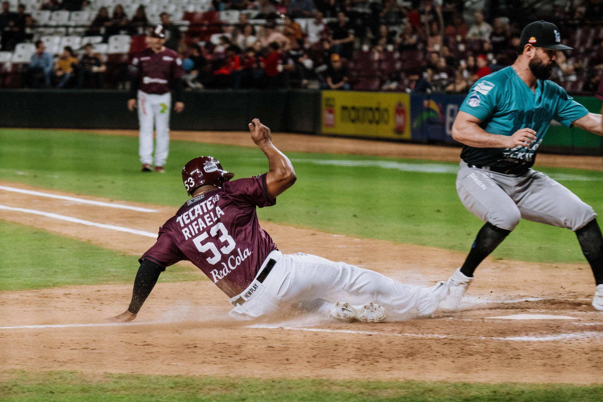$!Tomateros de Culiacán amarra serie en casa ante Yaquis de Ciudad Obregón