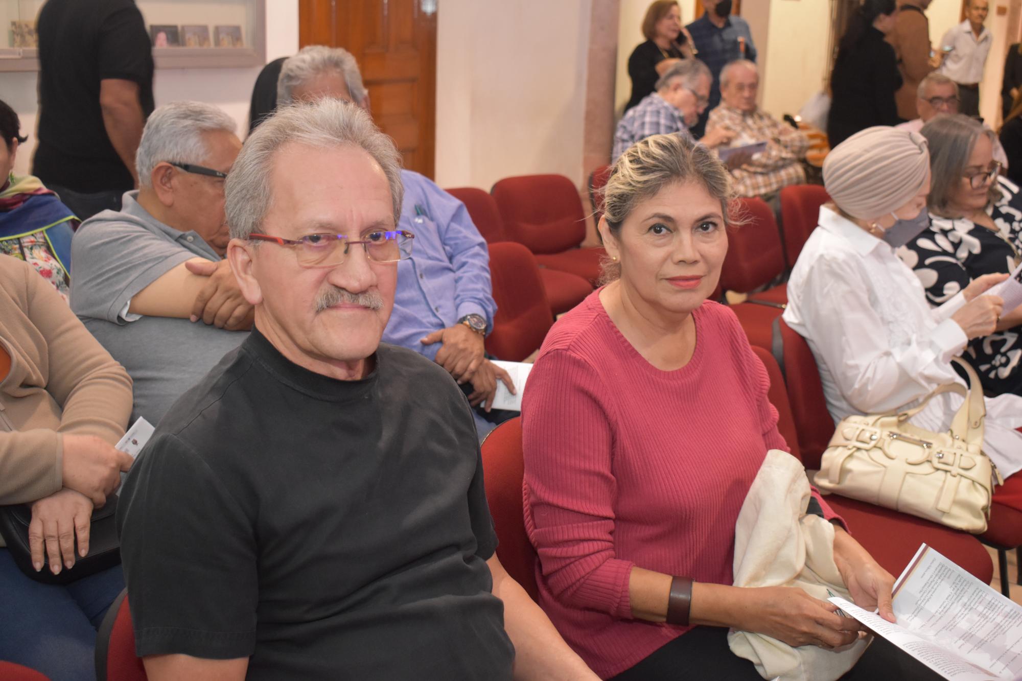 $!Julio César Ponce de León y Reyna Guadalupe Machuca.