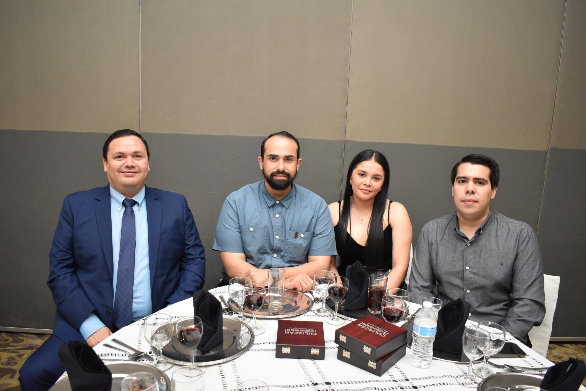 $!Jesús Ramón Álvarez Félix, Josué Camberos Barraza, Ingrid Viviana Ramírez López y César Édgar Inzunza Olivas.