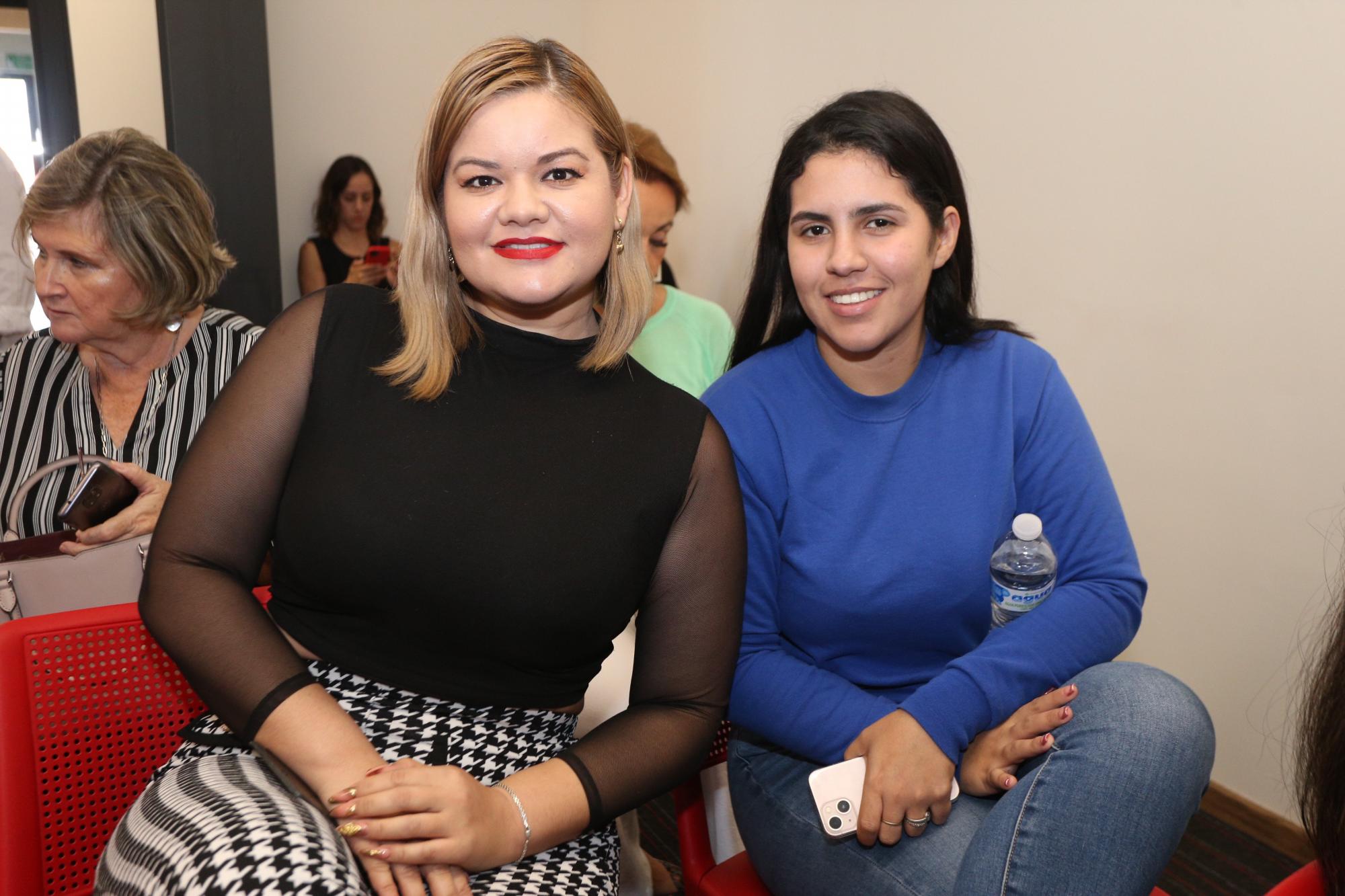 $!Bibiana Cabanillas y Silvia Sevilla.