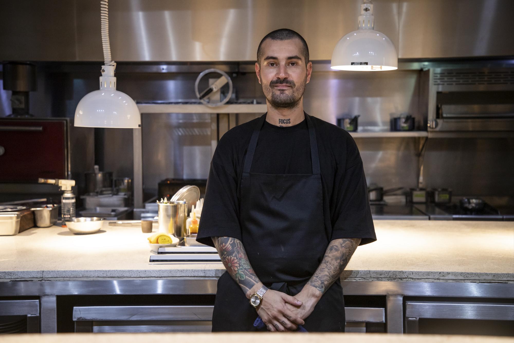 $!Desde hace un año se encarga de dirigir y crear platillos en la cocina del Restaurante Casa Bon.