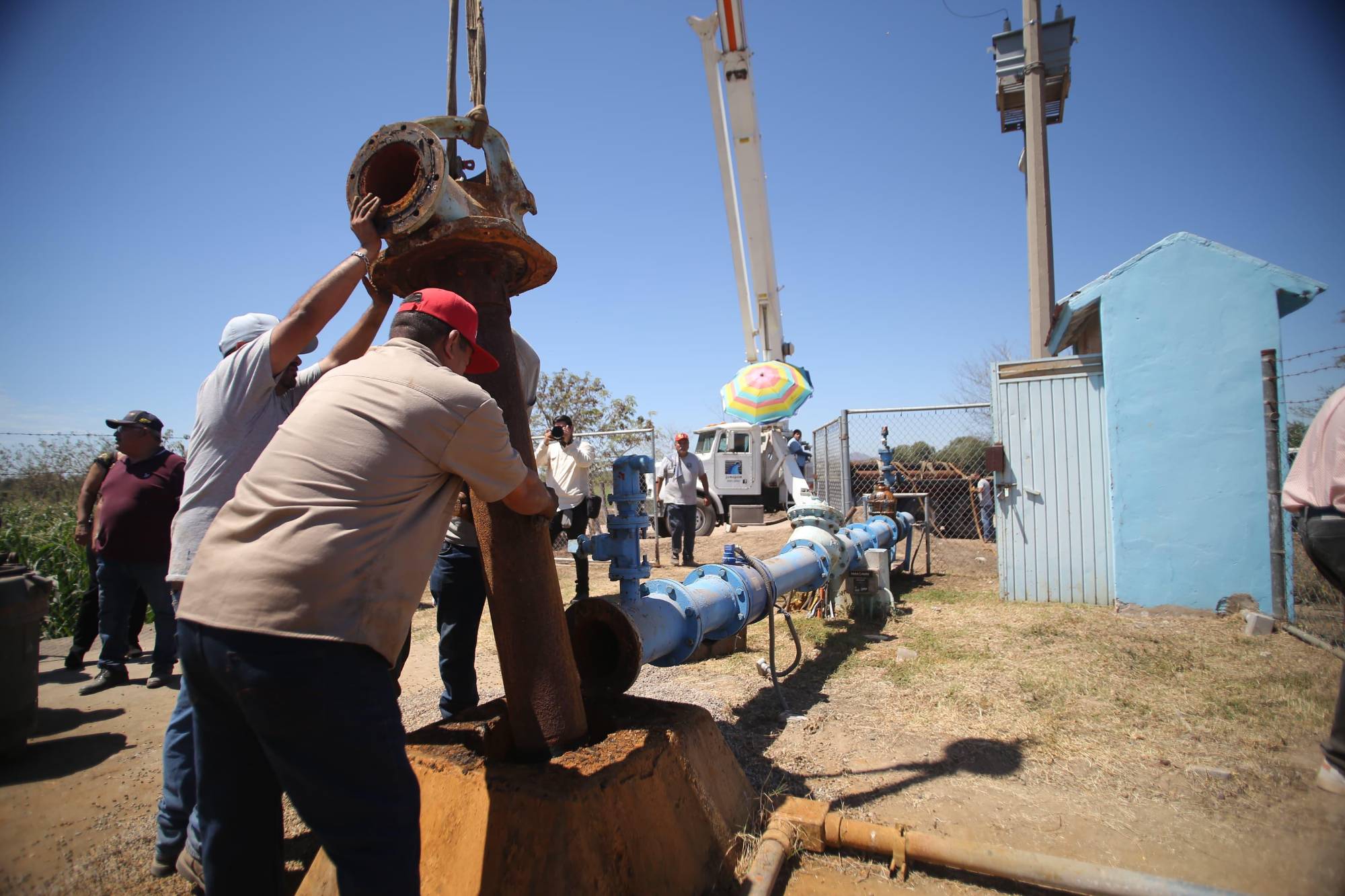 $!Rehabilitan pozo de extracción de agua en la zona rural de Mazatlán