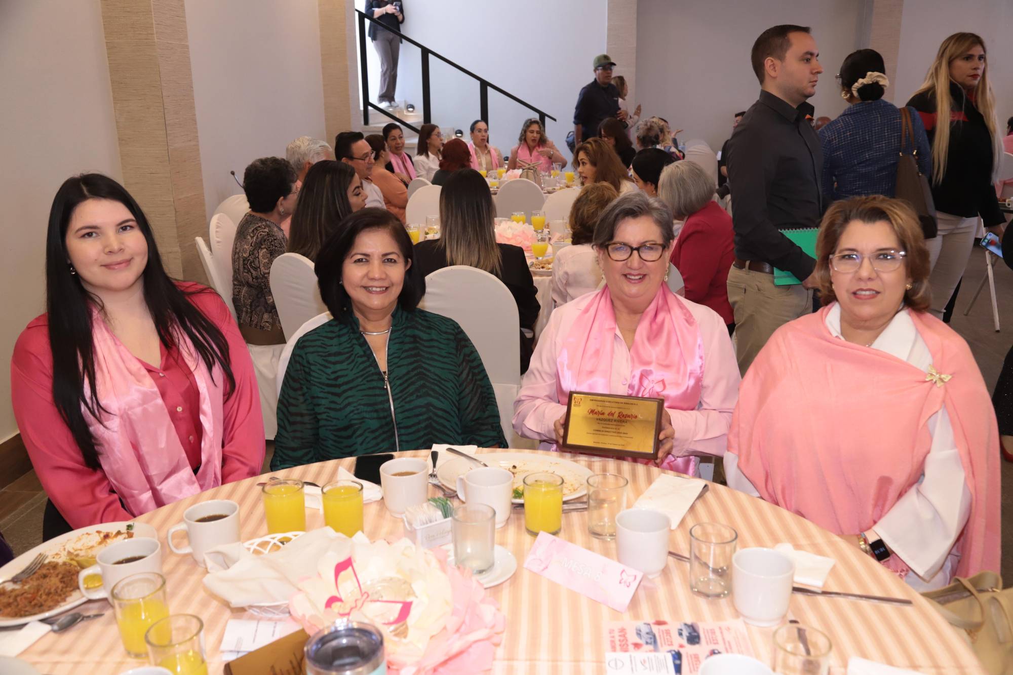 $!Elva Millán, Angélica Sánchez, María del Rosario Vázquez y Angiolina Hadad.