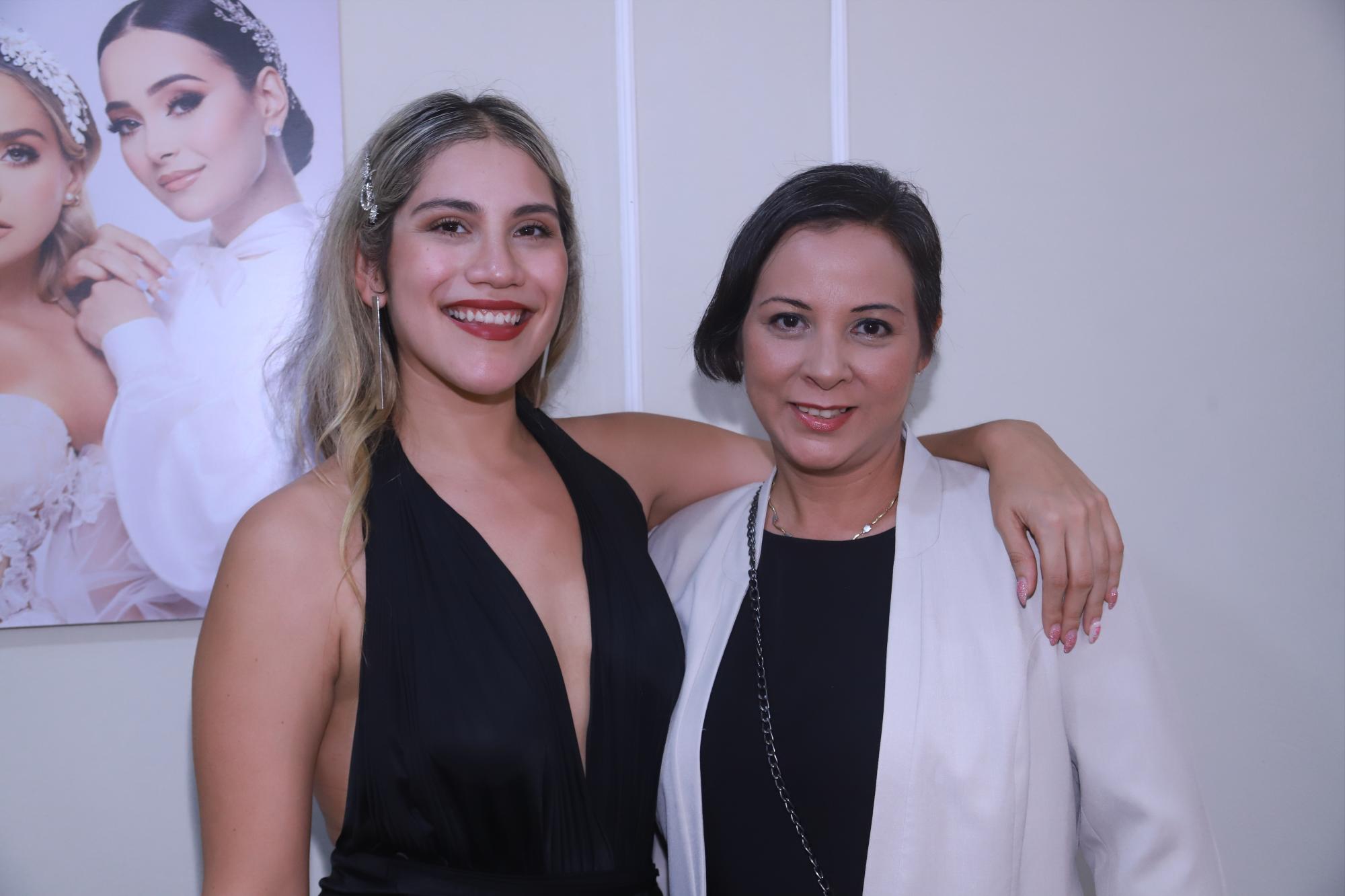 $!Lupita Zamudio y Bety Guitrón.