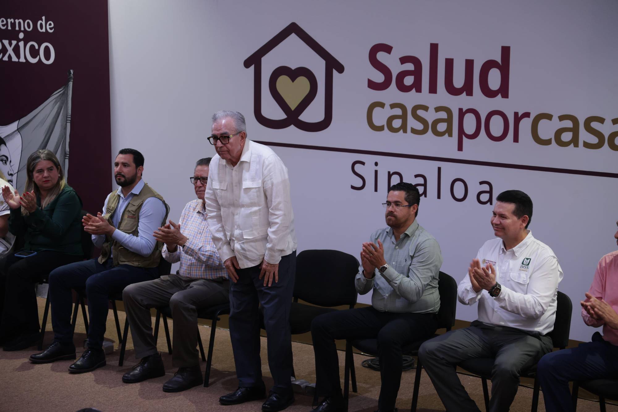 $!Más de 600 trabajadores de la salud revisarán a los sinaloenses ‘Casa por Casa’