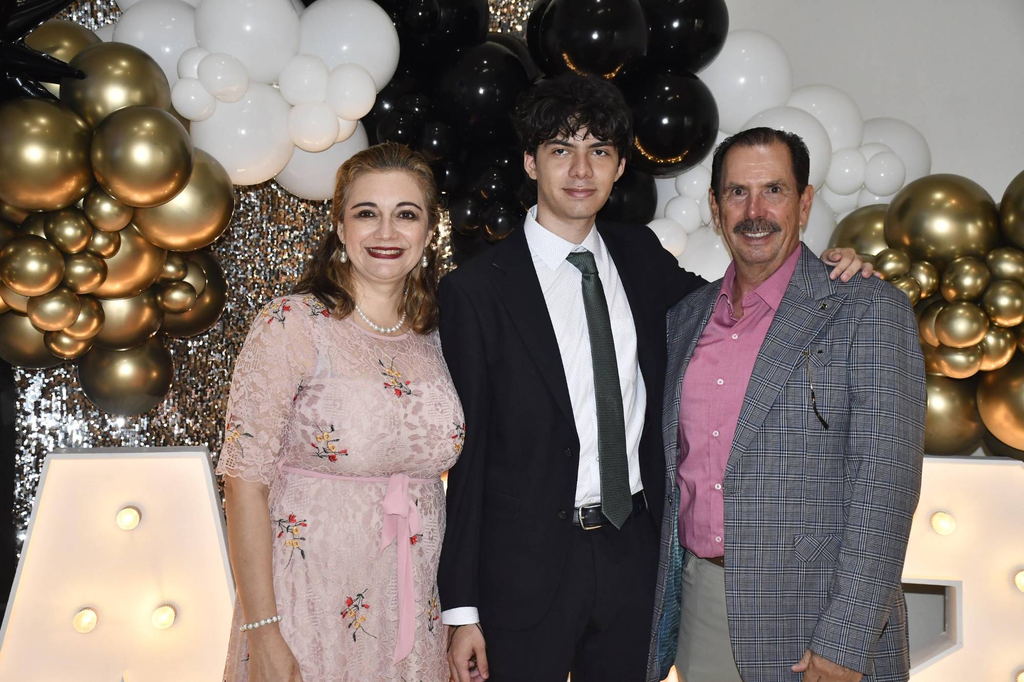 $!Caliope Frikas, Tommy Sánchez y Tomás Sánchez.