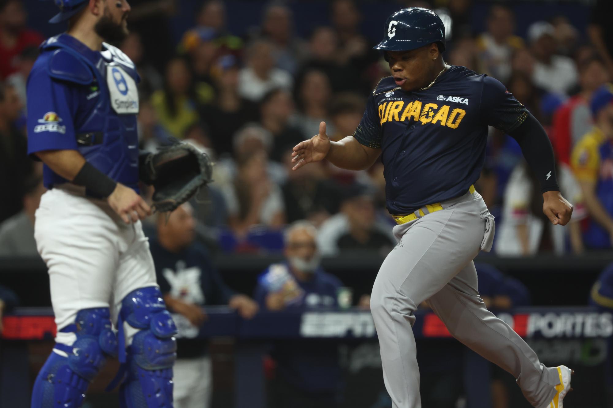 $!Venezuela despacha a Curazao y retará a Dominicana en la final