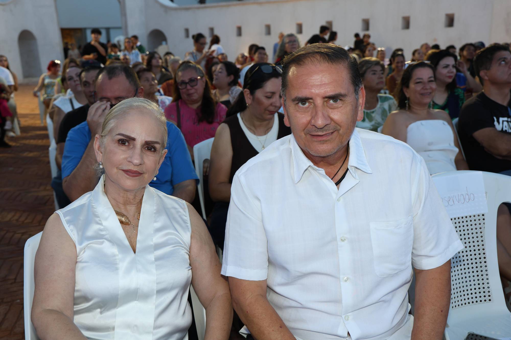 $!Zoila Fernández y Óscar García.