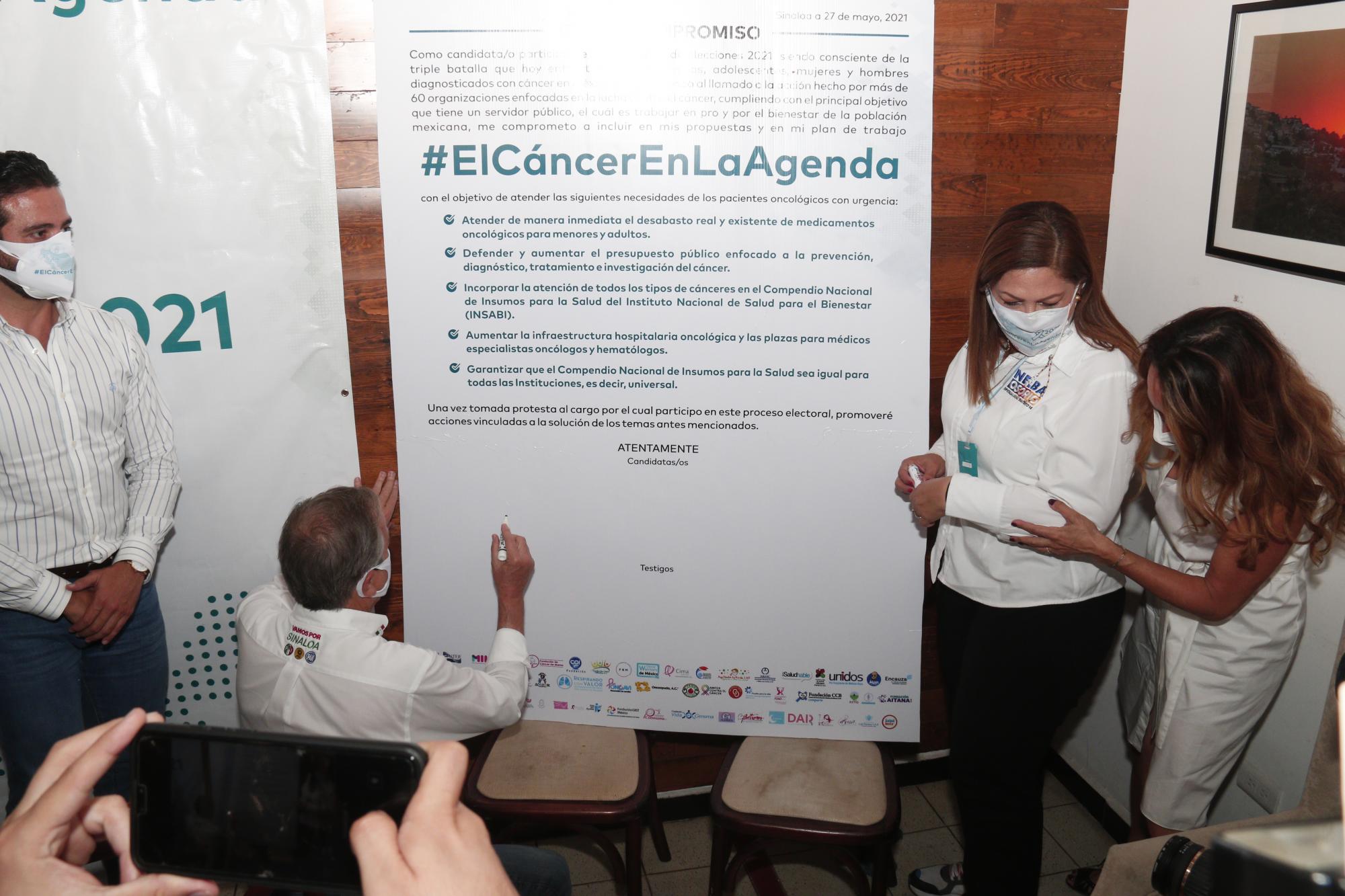$!Firma de carta compromiso El Cáncer en la Agenda con los candidatos Sergio Esquer y Nelba Osorio.
