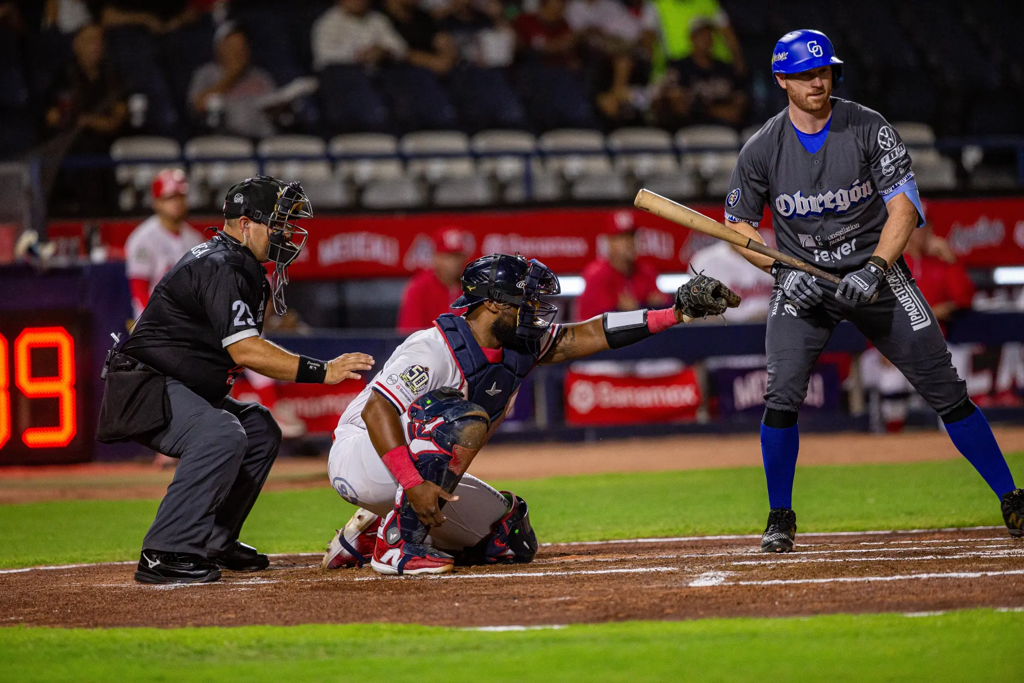 $!Yadir Drake se viste de héroe y le da a Águilas de Mexicali su primera victoria en la LMP