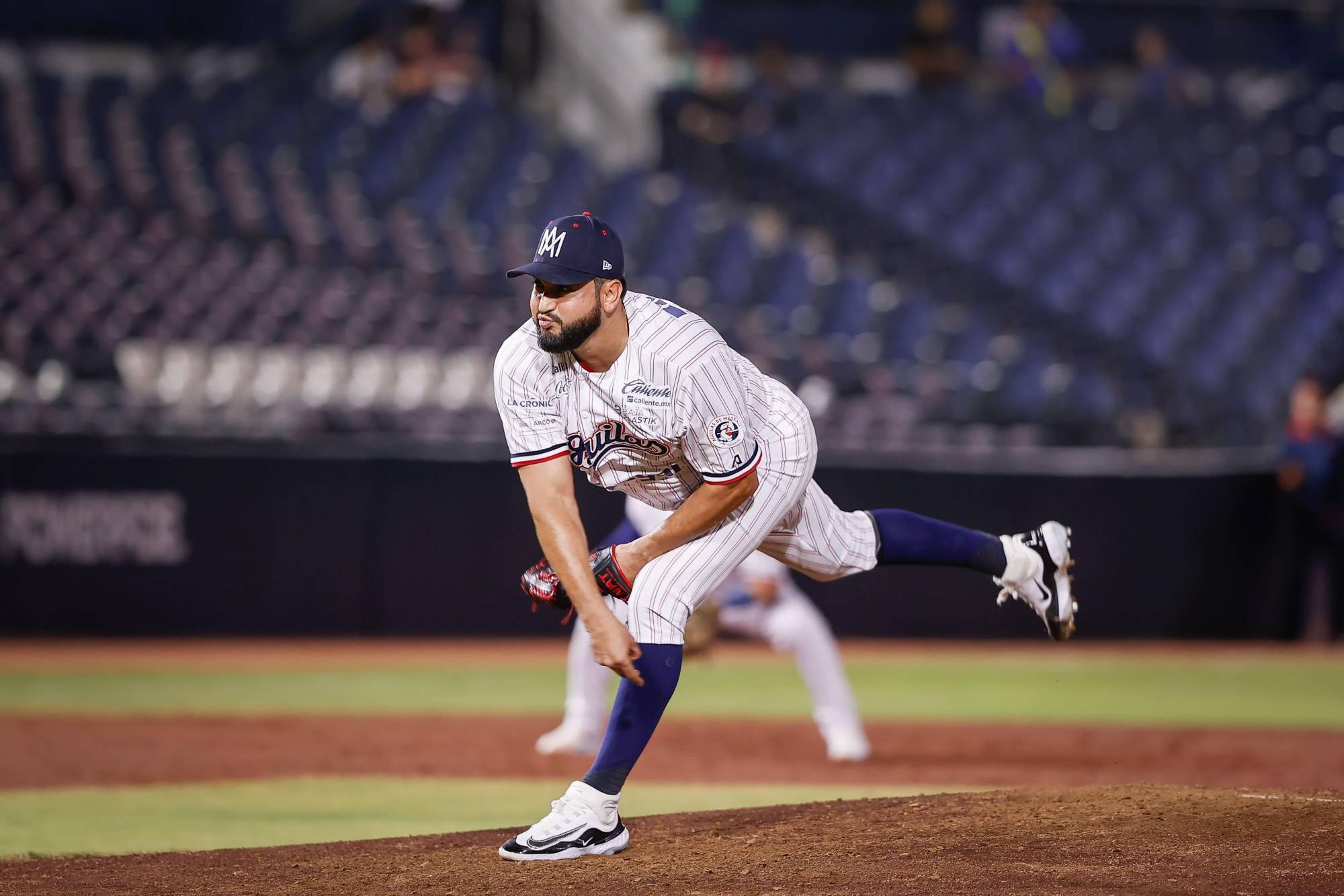 $!Águilas de Mexicali vencen 8-2 a Charros y emparejan la serie