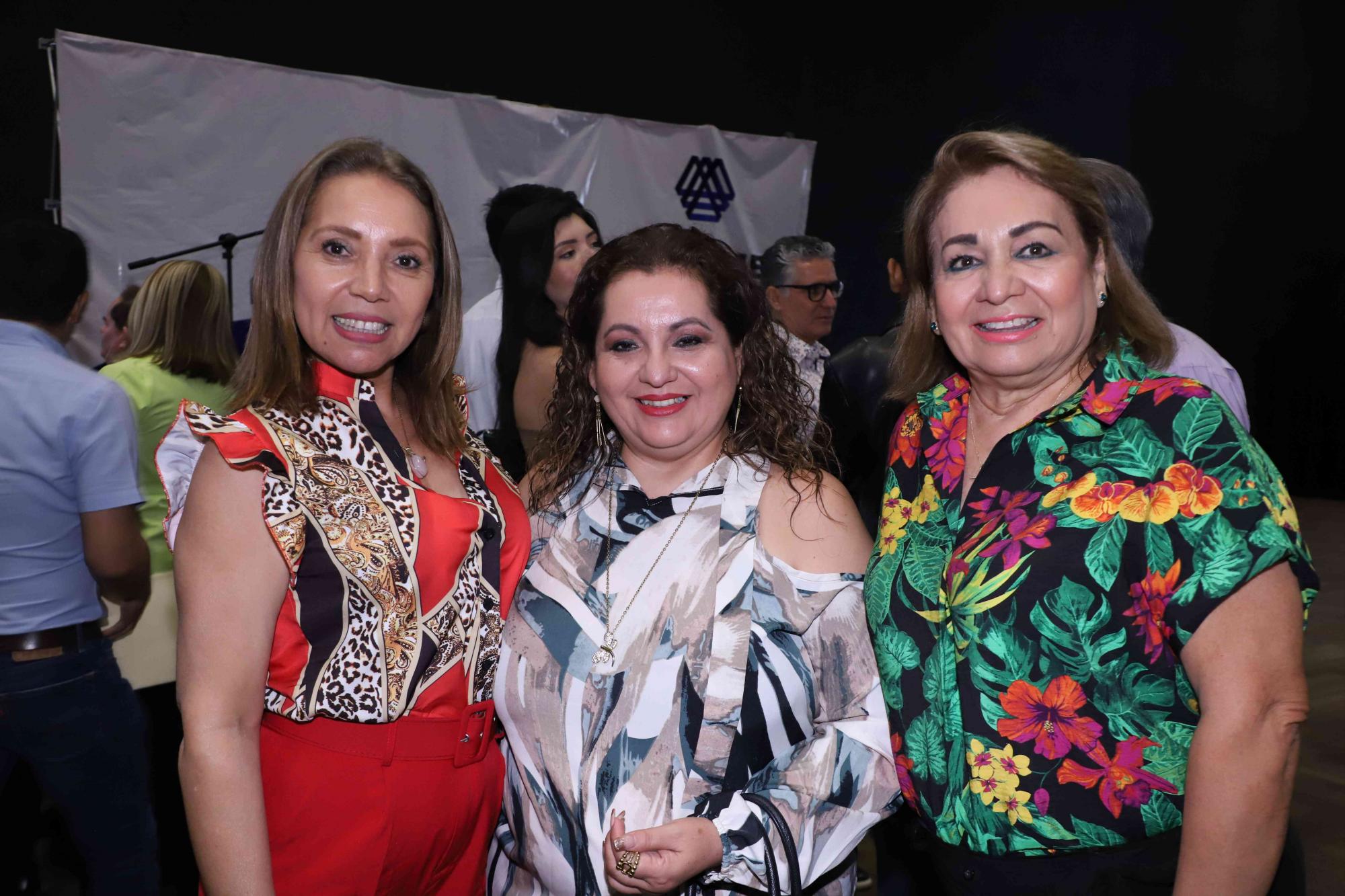$!Evelia Aranguré, Melania García y Mercedes Velázquez.