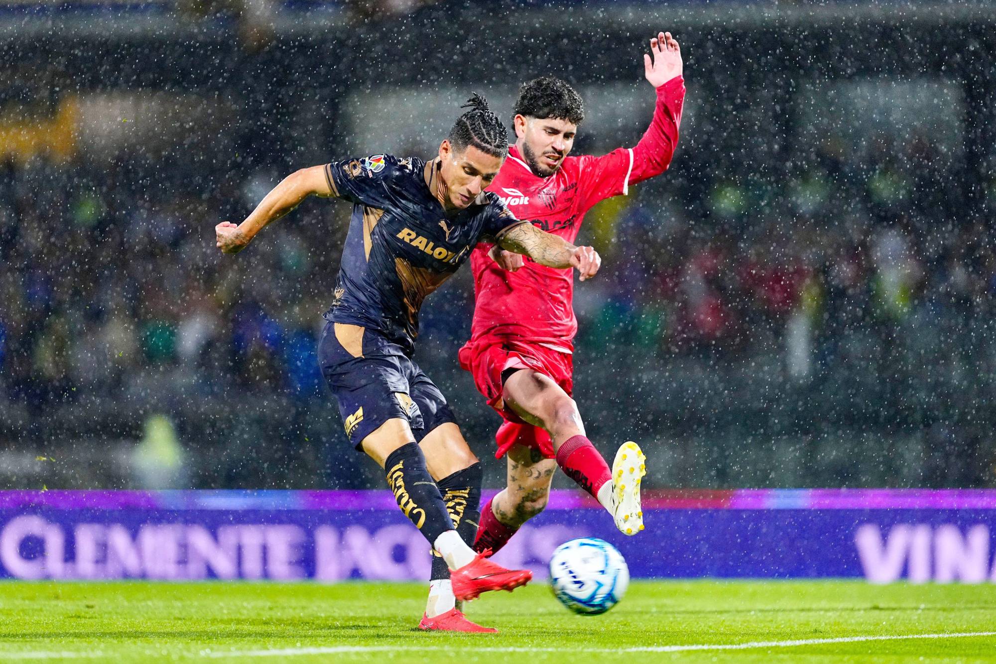 $!Pumas rescata empate ante Necaxa con gol de Luciano Herrera
